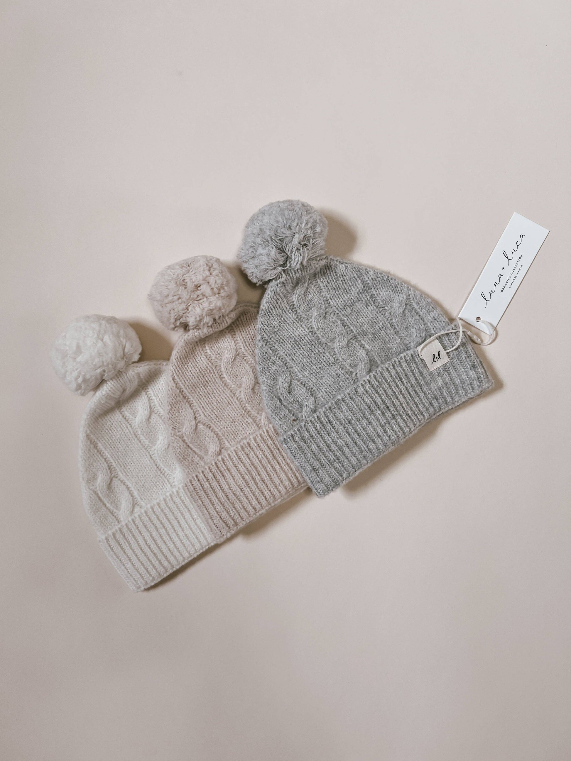 Cable Knit Pom Beanie - Heather Gray