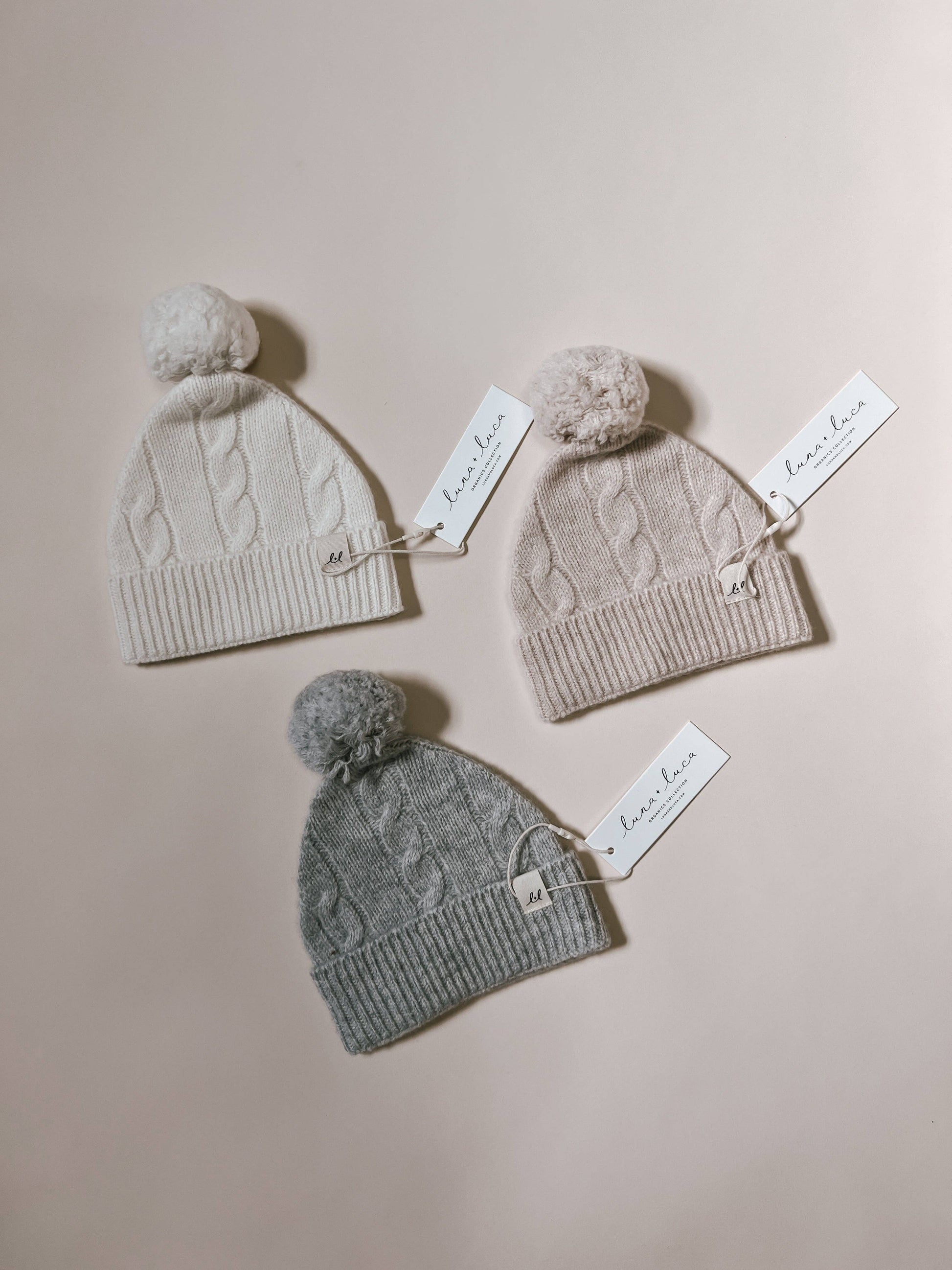 Cable Knit Pom Beanie - Heather Gray