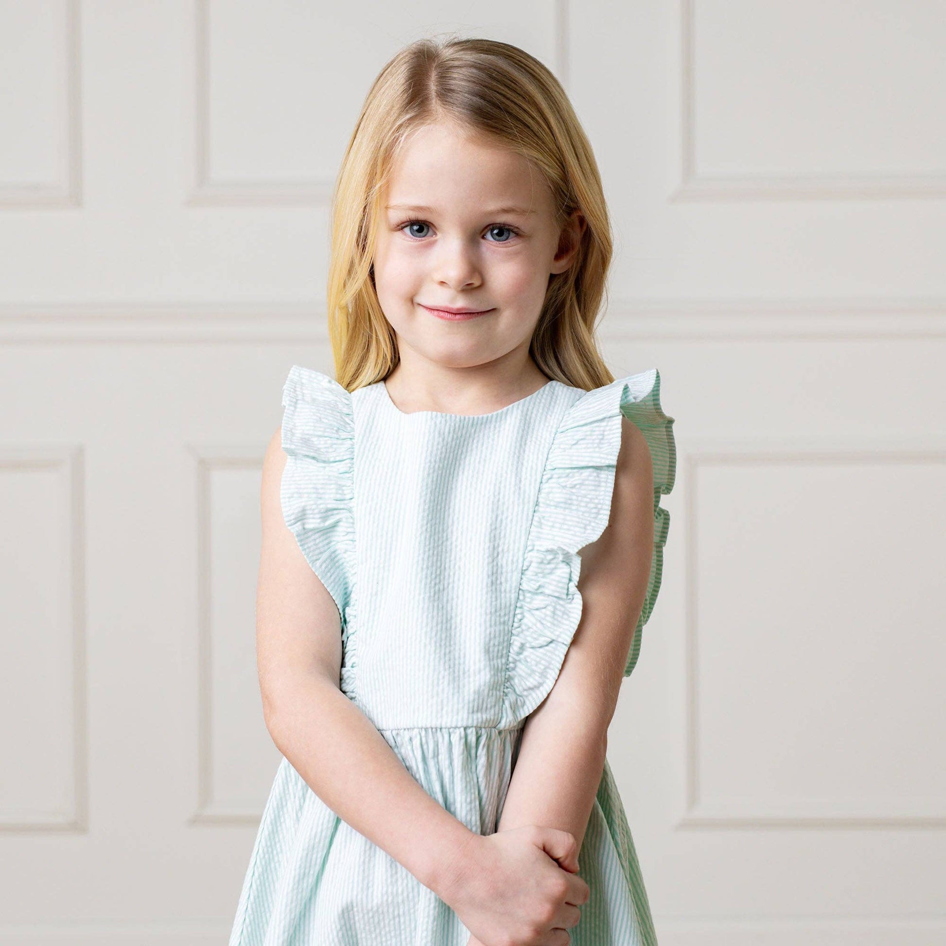 Hope and Henry - Organic Flutter Sleeve Open Back Dress