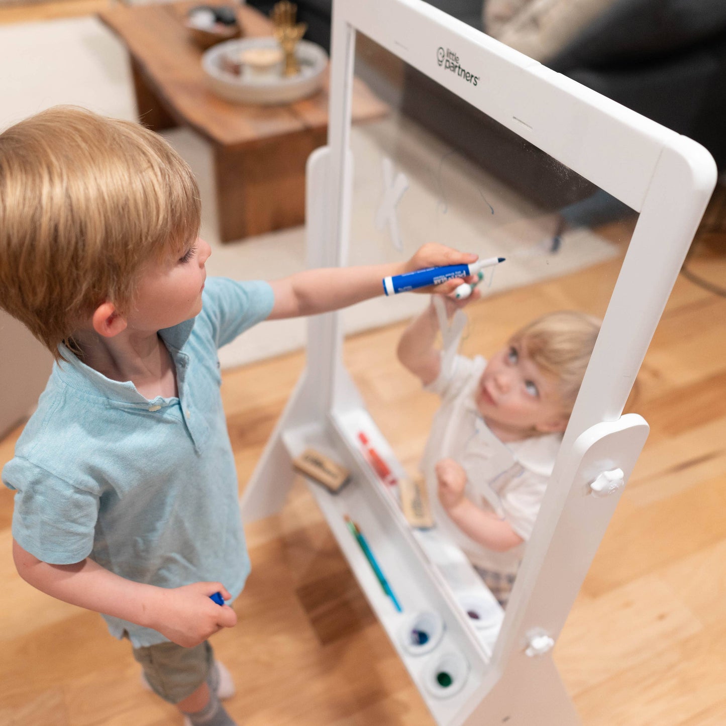 Little Partners - Peek-A-Boo Art Easel - Transparent Art Easel