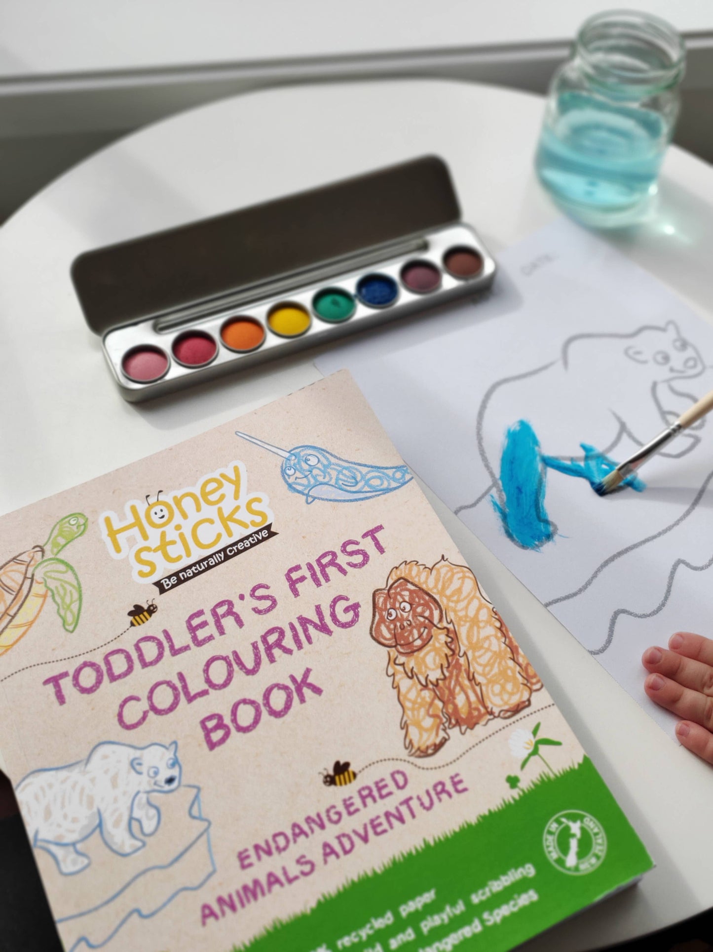 Honeysticks - Honeysticks Colouring Book - Endangered Animals Adventure