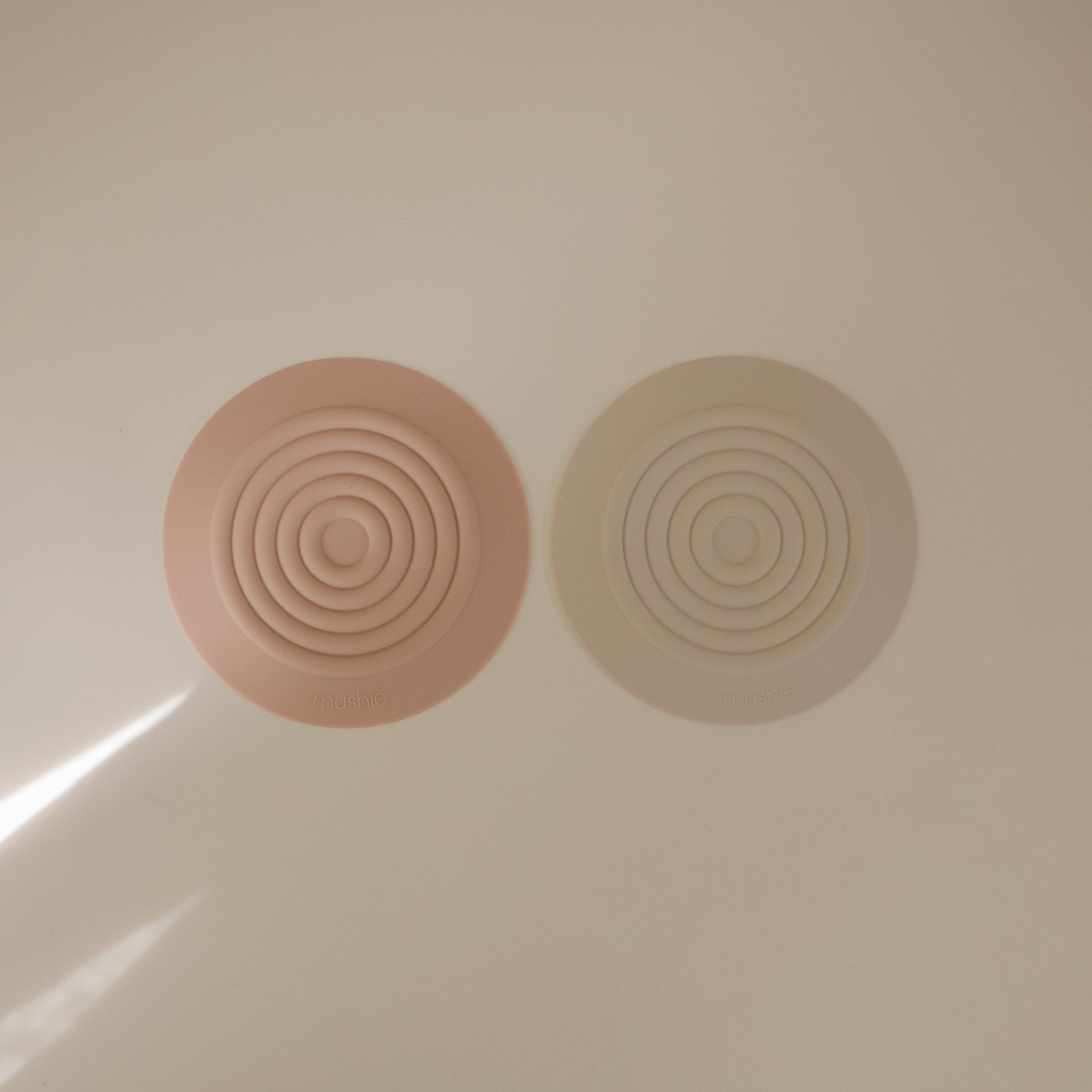 Image of Silicone Drain Stopper 2-Pack