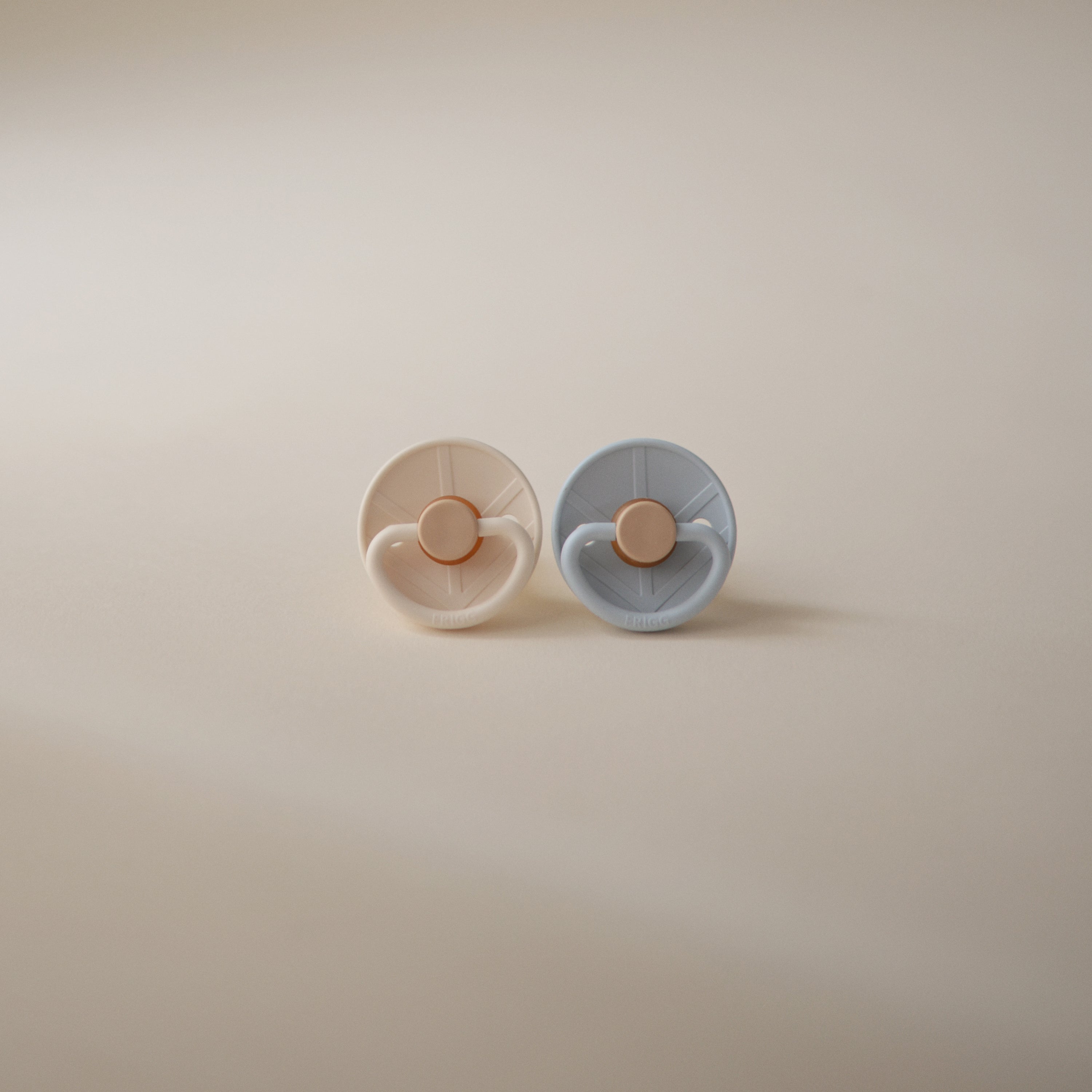 Image of FRIGG Little Viking Natural Rubber Pacifier 2-Pack