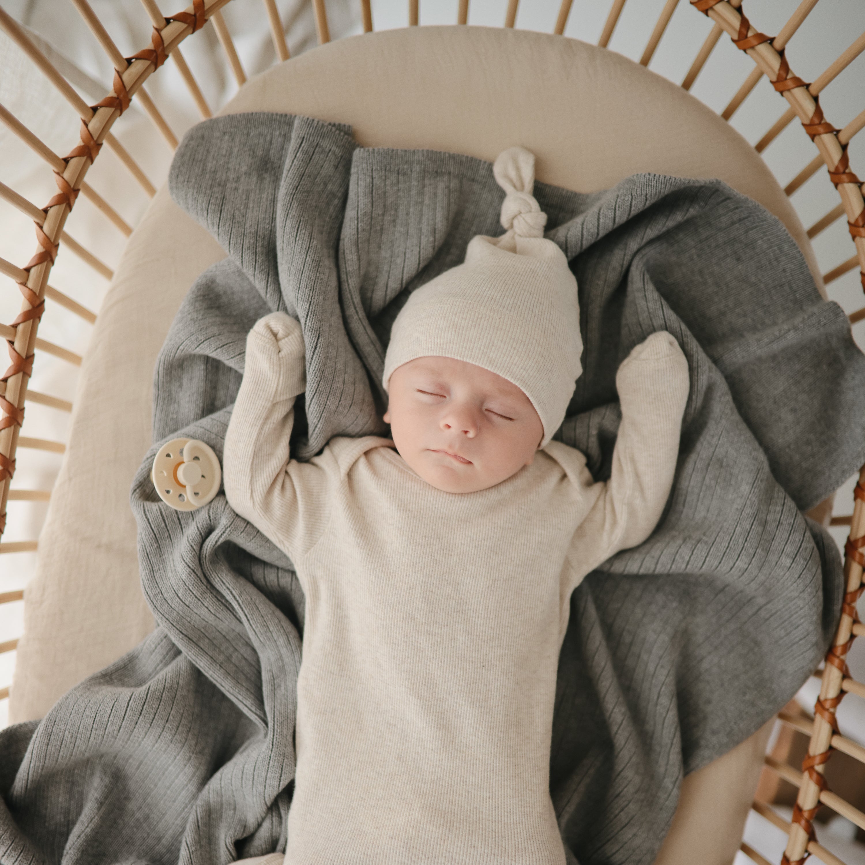 Image of Extra Soft Muslin Crib Sheet - 2 Pack