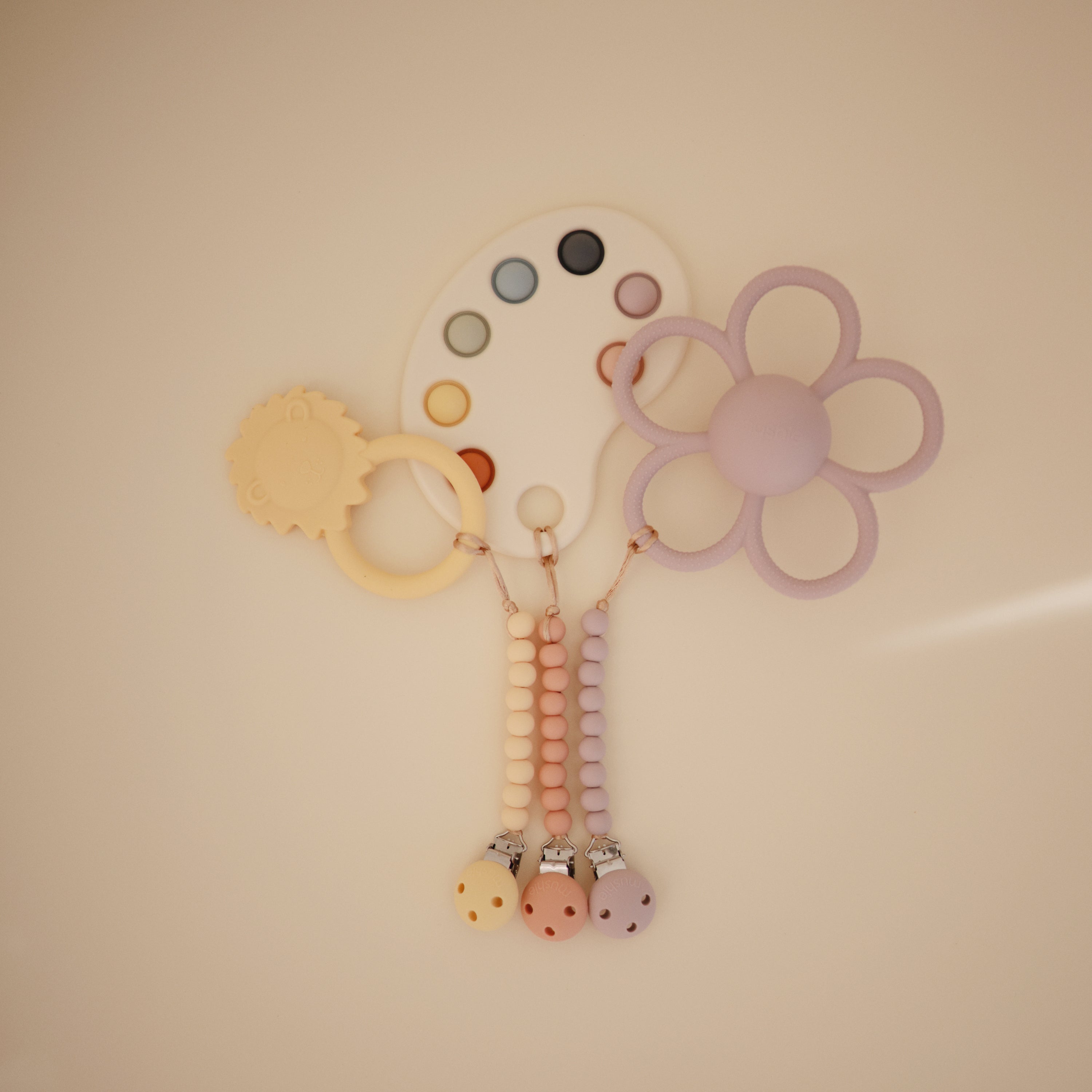 Image of Silicone Pacifier Clip | Hera