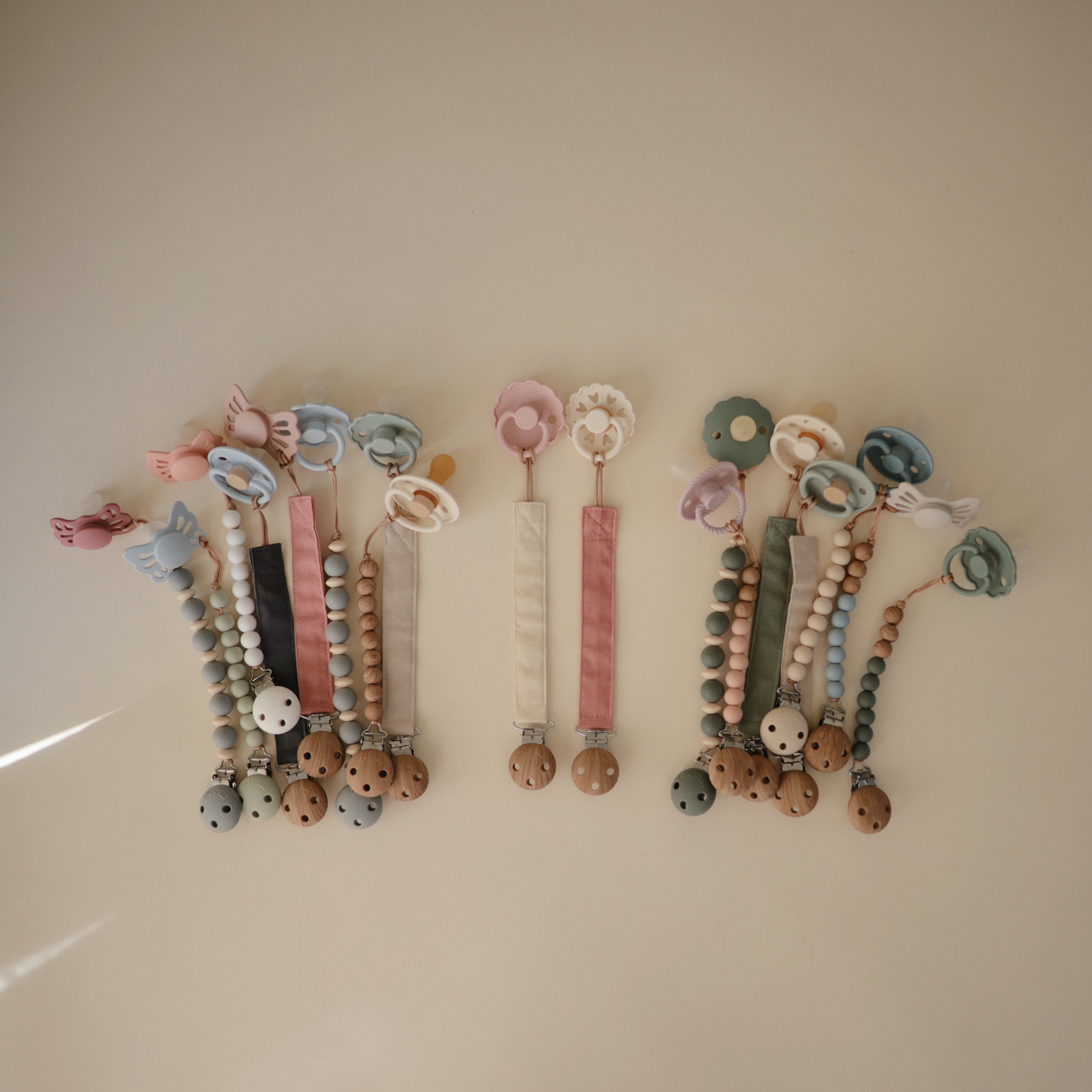 Image of Linen Pacifier Clip 2-Pack