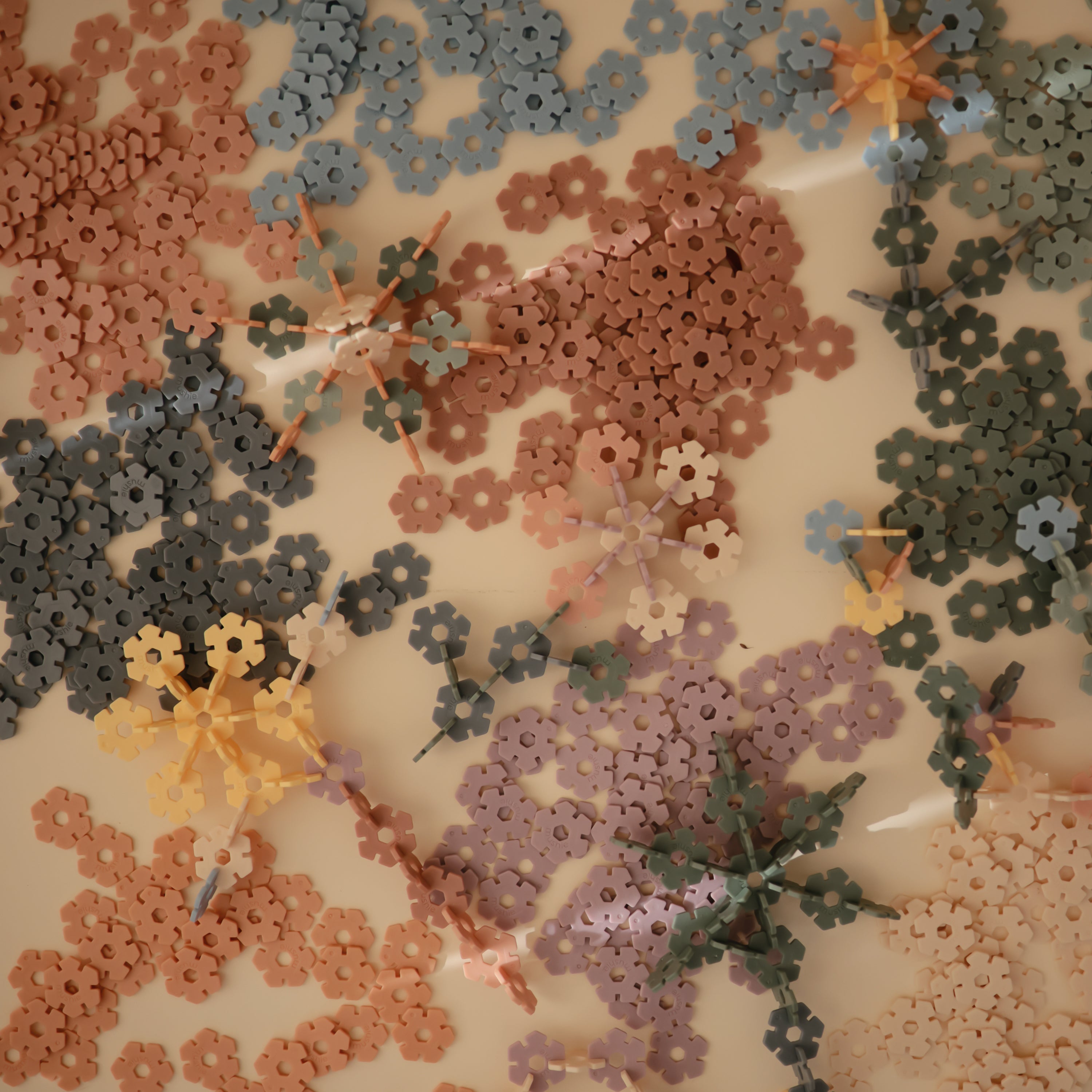 Image of HEX Connect Building Toy Set