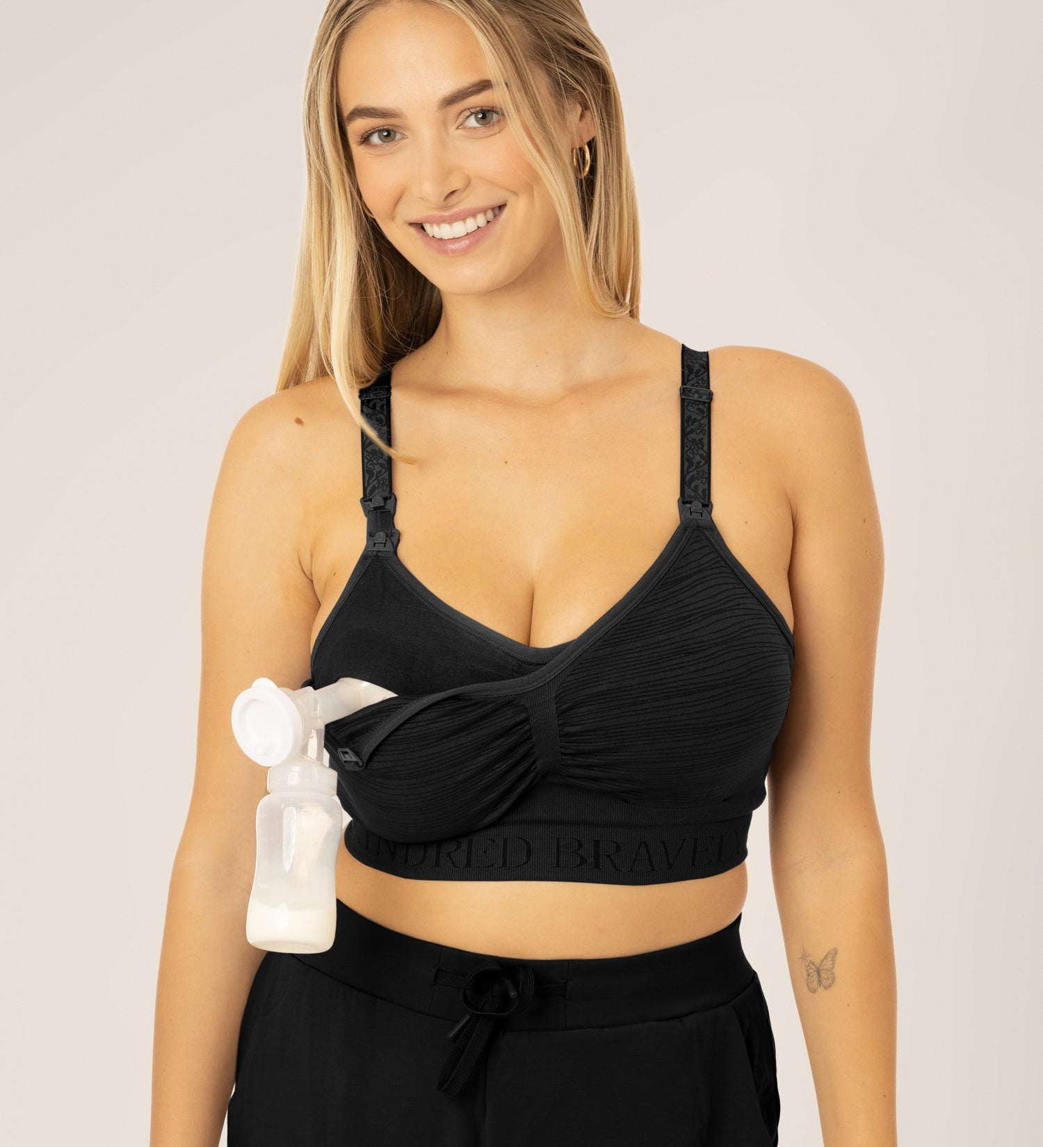 Sublime® Hands-Free Pumping & Nursing Bra | Black