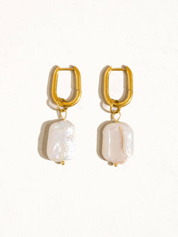 Image of Zaina 18K Gold Non-Tarnish Classic Pearl Earring