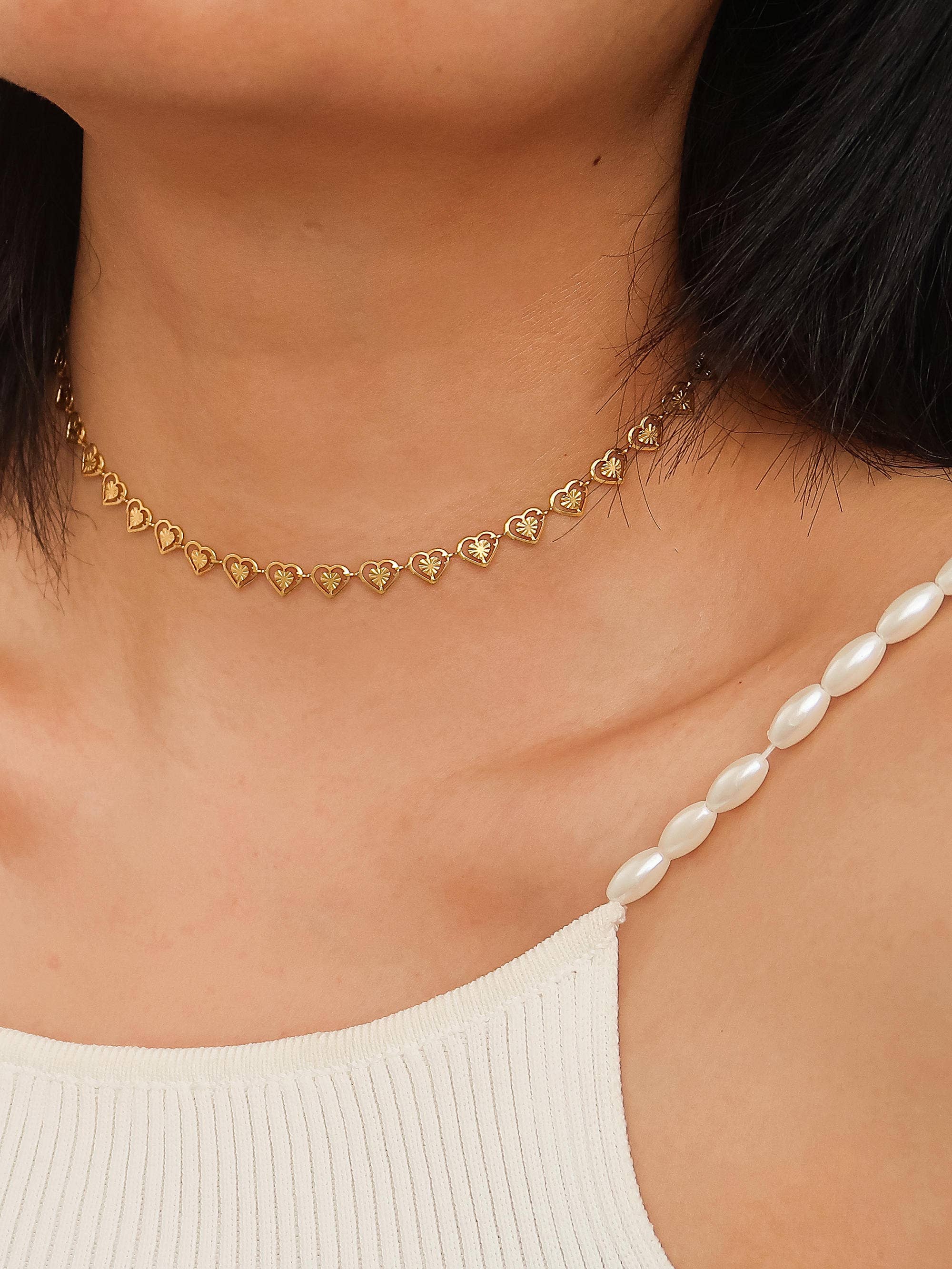 Image of Agathe 18K Gold Non-Tarnish Dainty Heart Choker