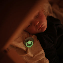 Image of FRIGG Daisy Night Silicone Pacifier 2-Pack