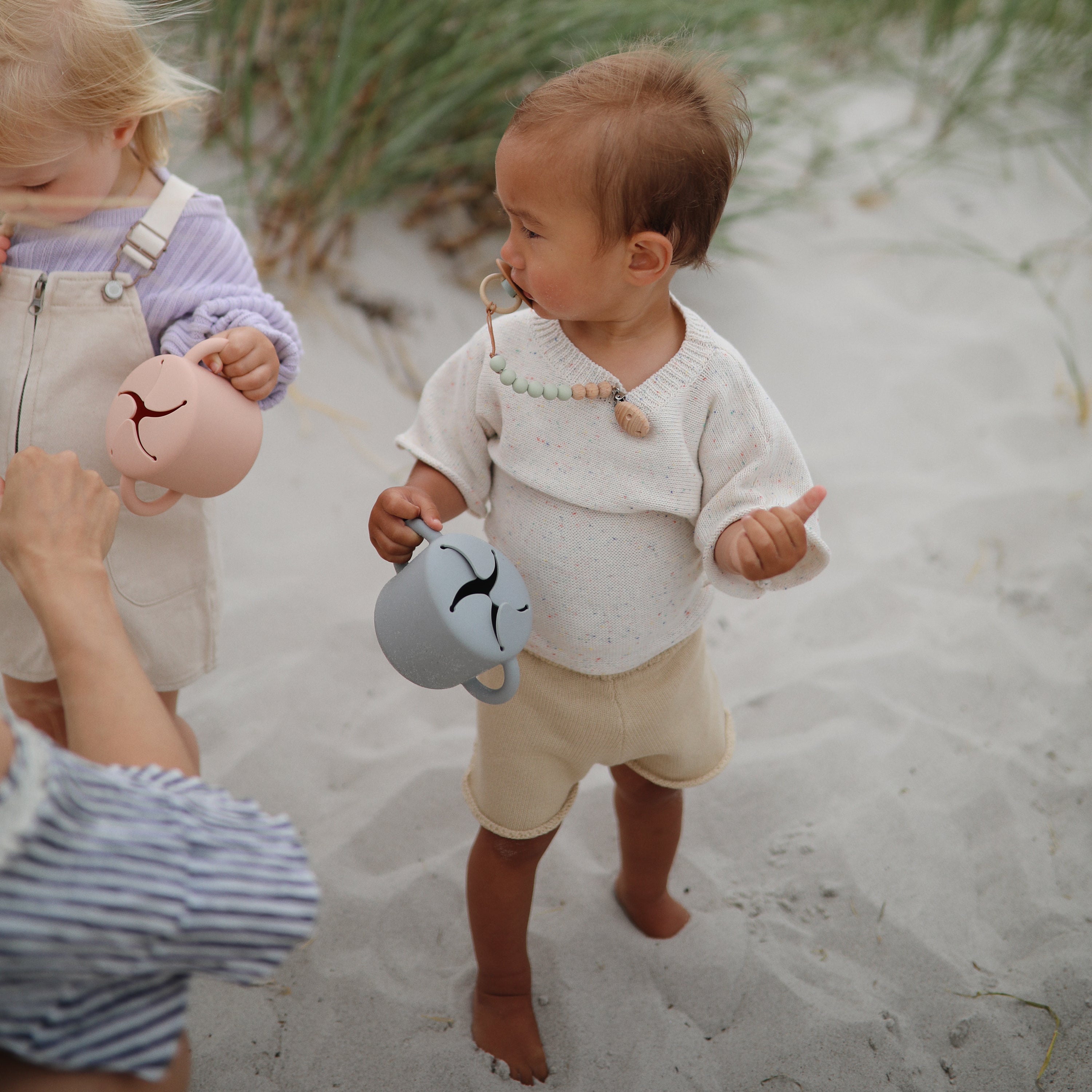 Image of Silicone Pacifier Clip | Eva