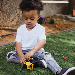 Toysmith - Red Toolbox Stanley Jr. Take Apart Dot Truck Set