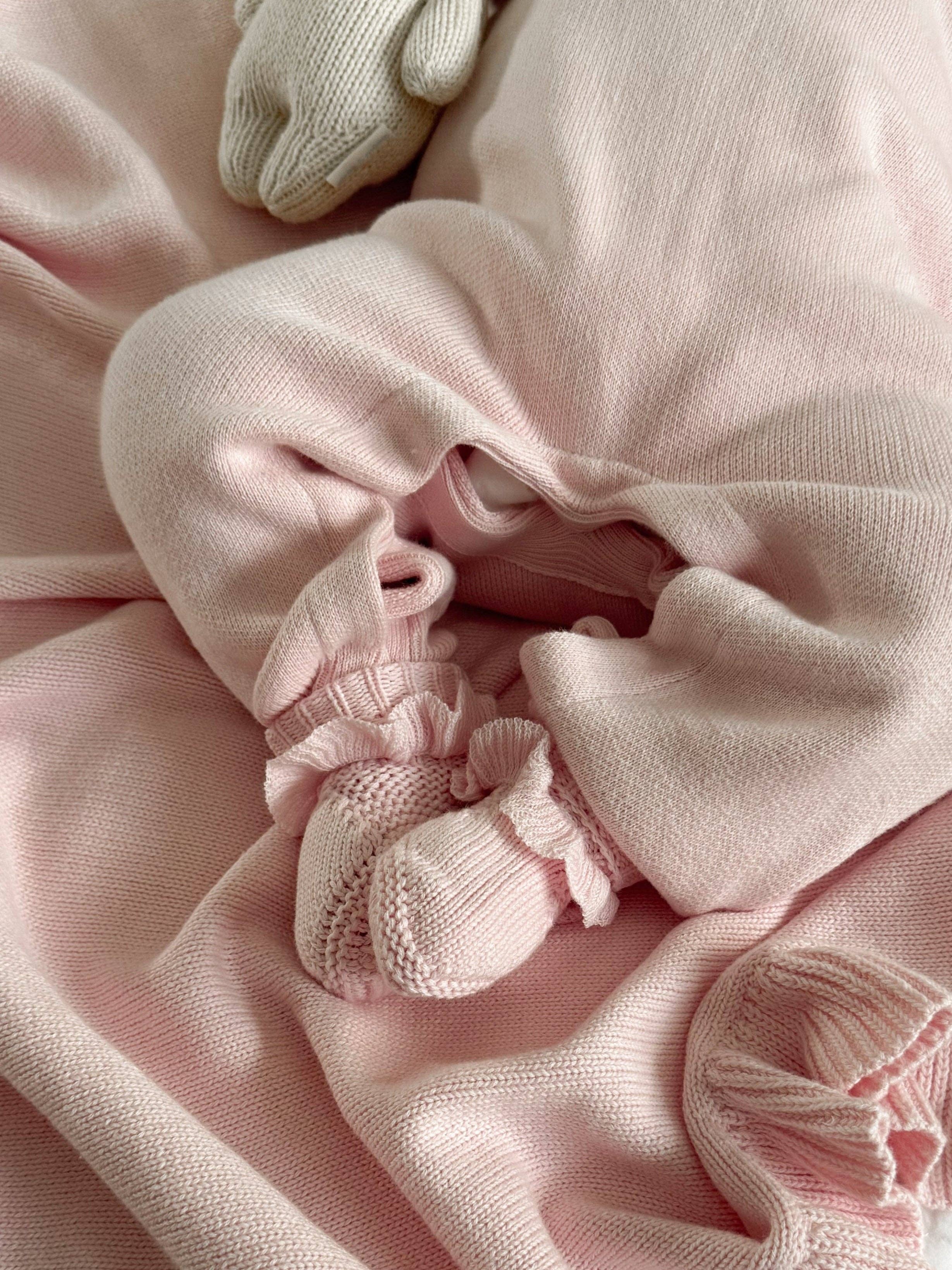 Classic Ruffle Booties - Powder Pink