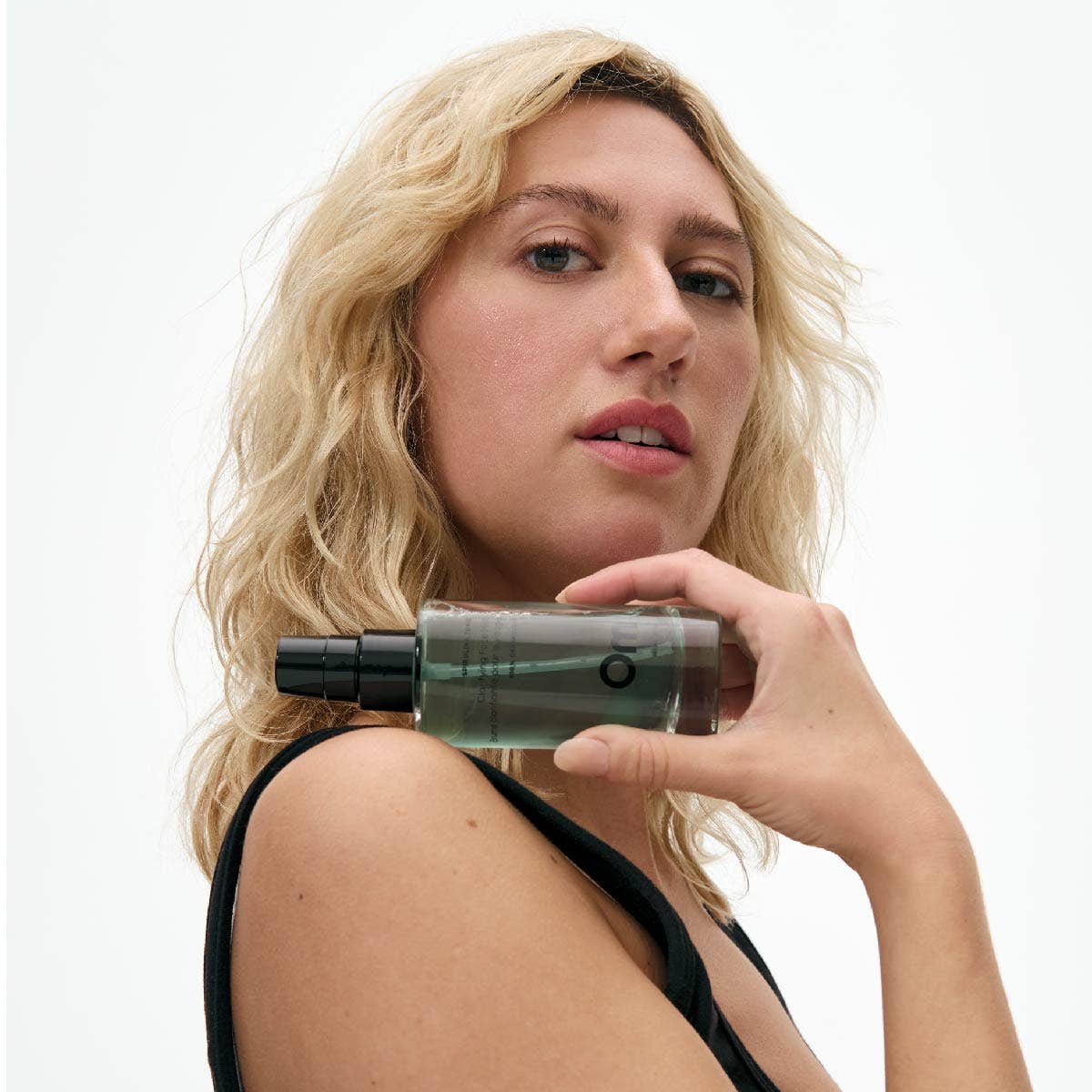 Image of Om Organics Skincare - Spirulina Tonic Clarifying Face Mist: Full Size - 105 ml