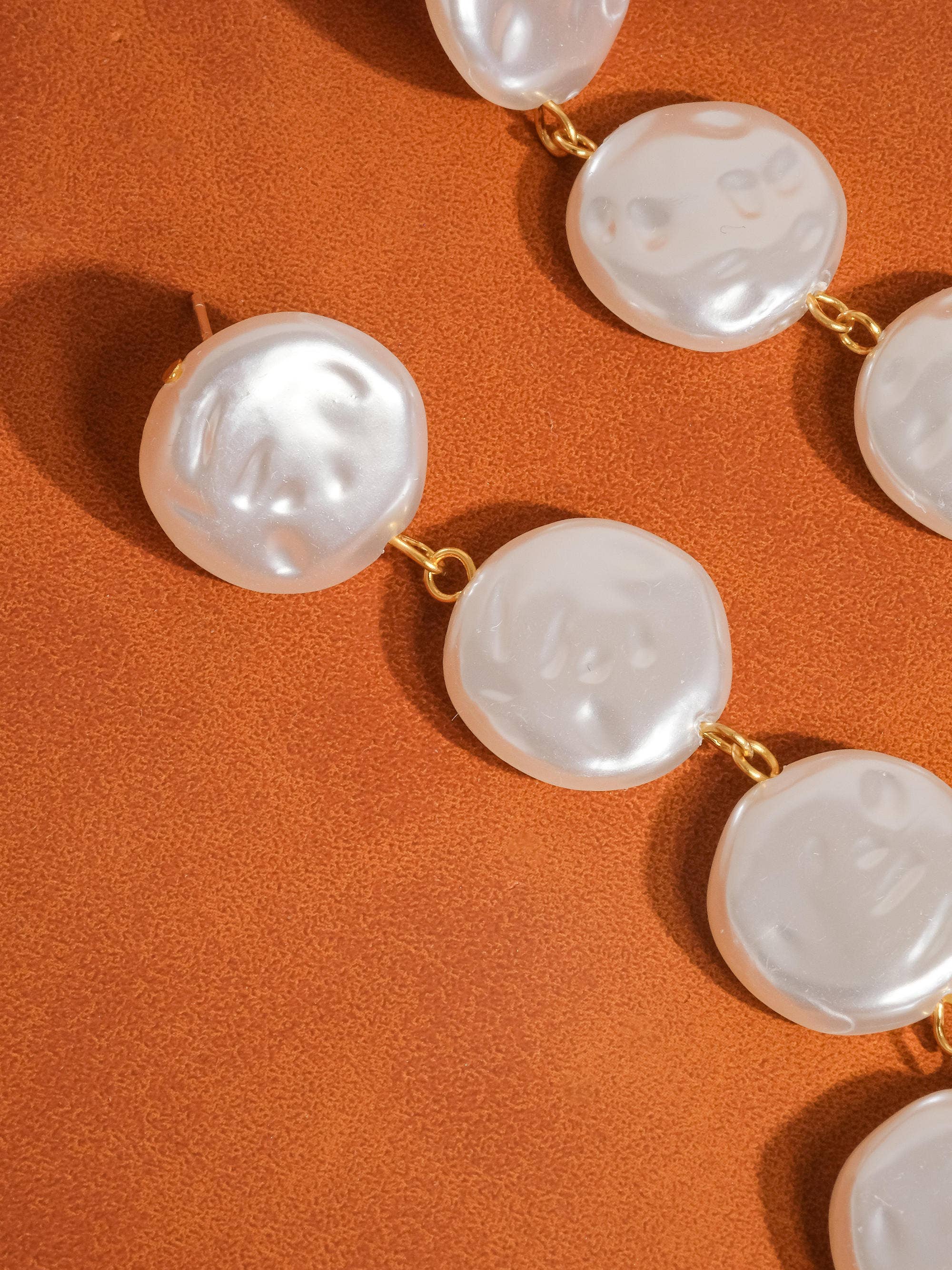 Image of Héloïse 18K Non-Tarnish Pearl Drop Earring