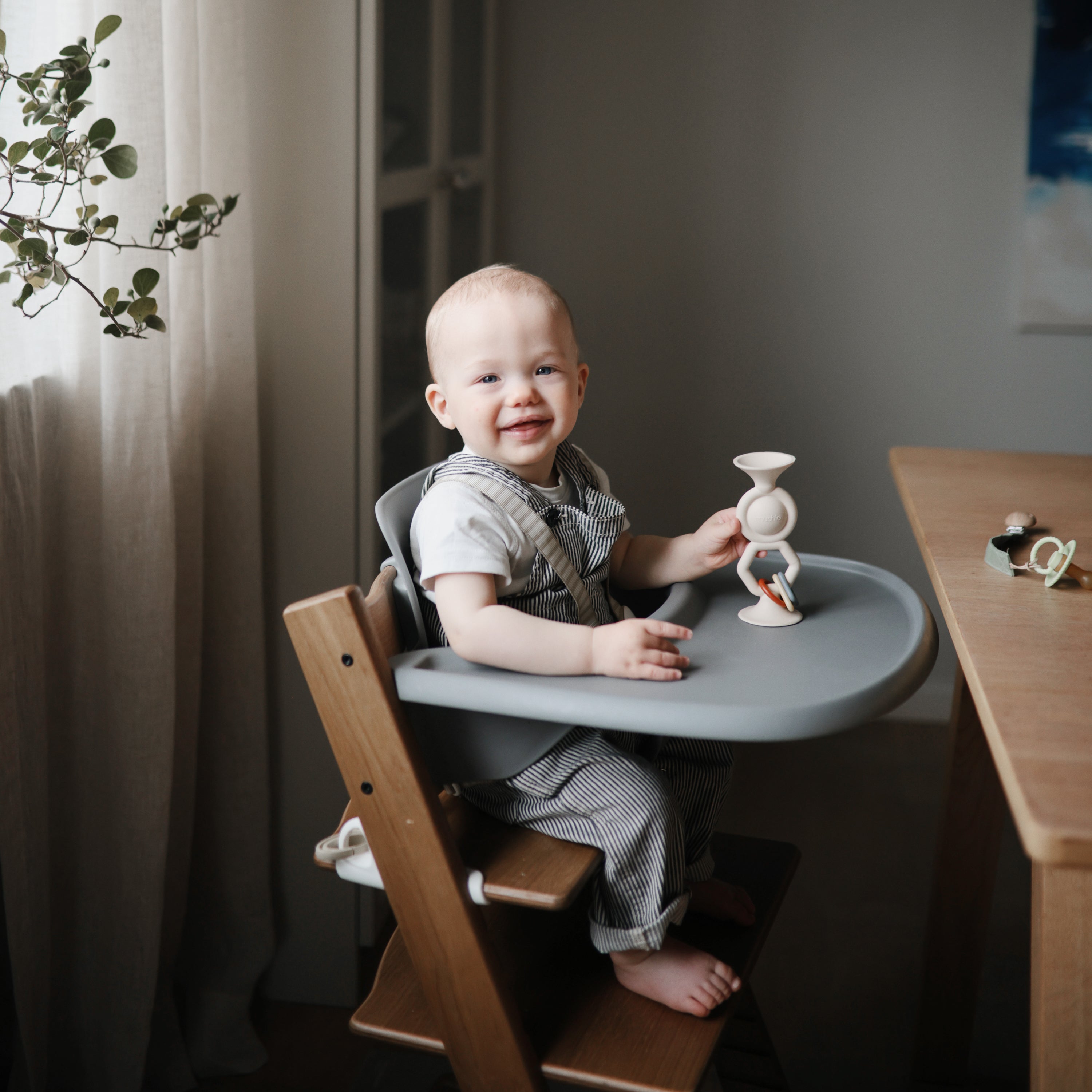 Image of HexaPop Suction Toy