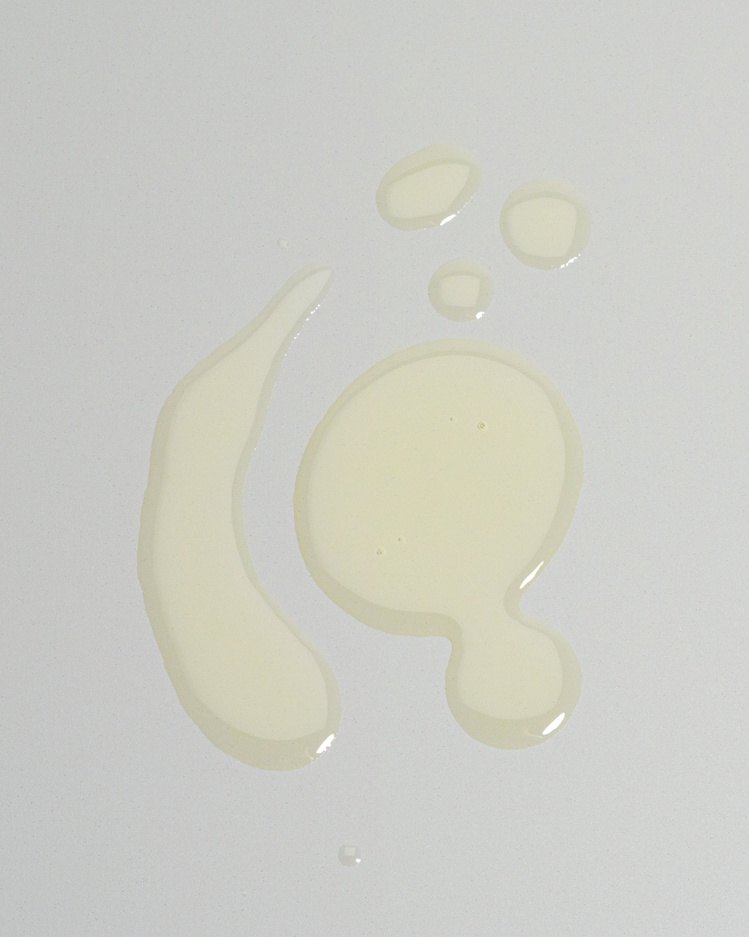 Image of Om Organics Skincare - Hibiscus + Daikon Seed Protective Hair Oil