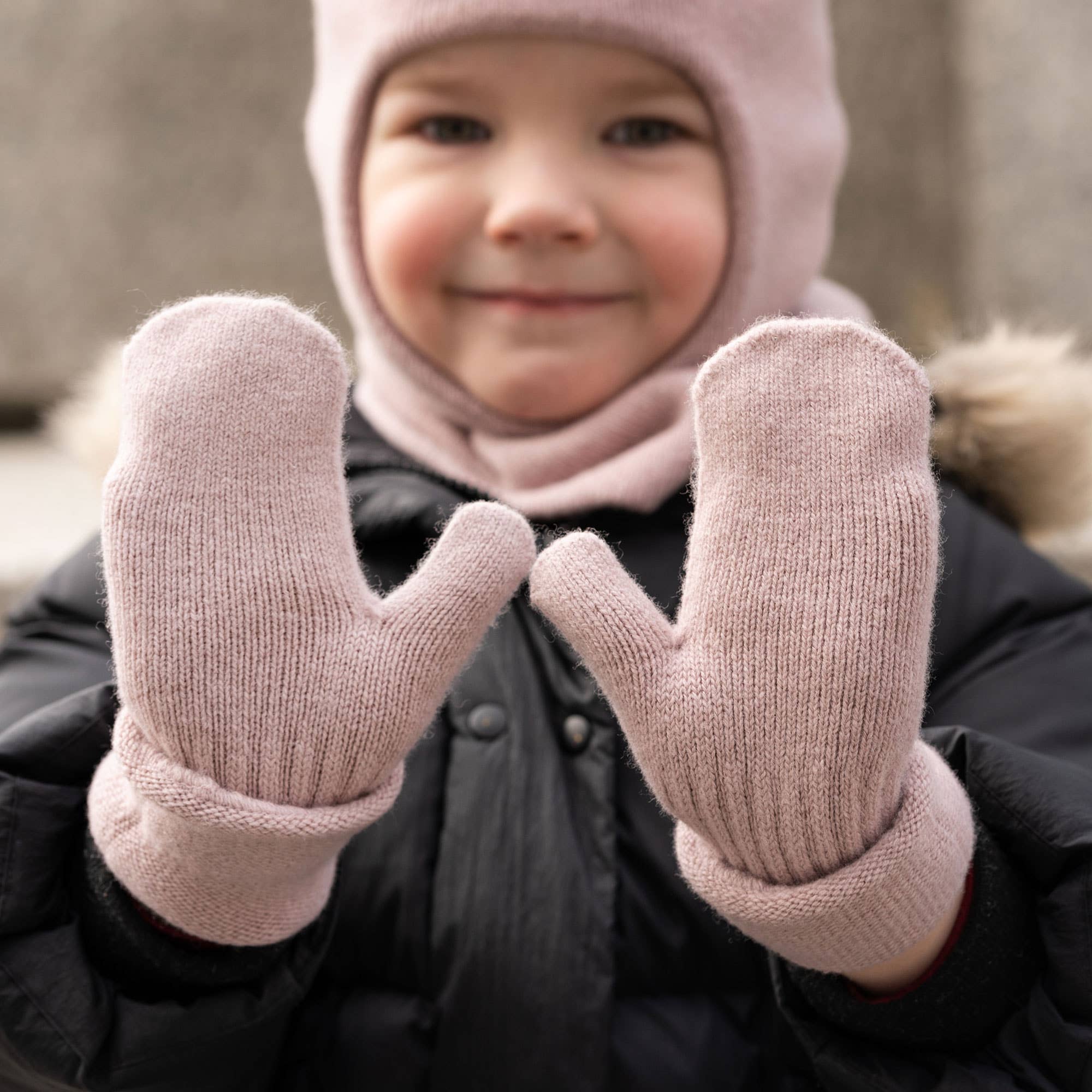 menique - Kids' Mittens Knitted Merino & Cashmere: 1-3 years / Dusty pink