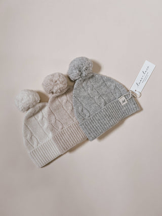 Cable Knit Pom Beanie - Heather Gray