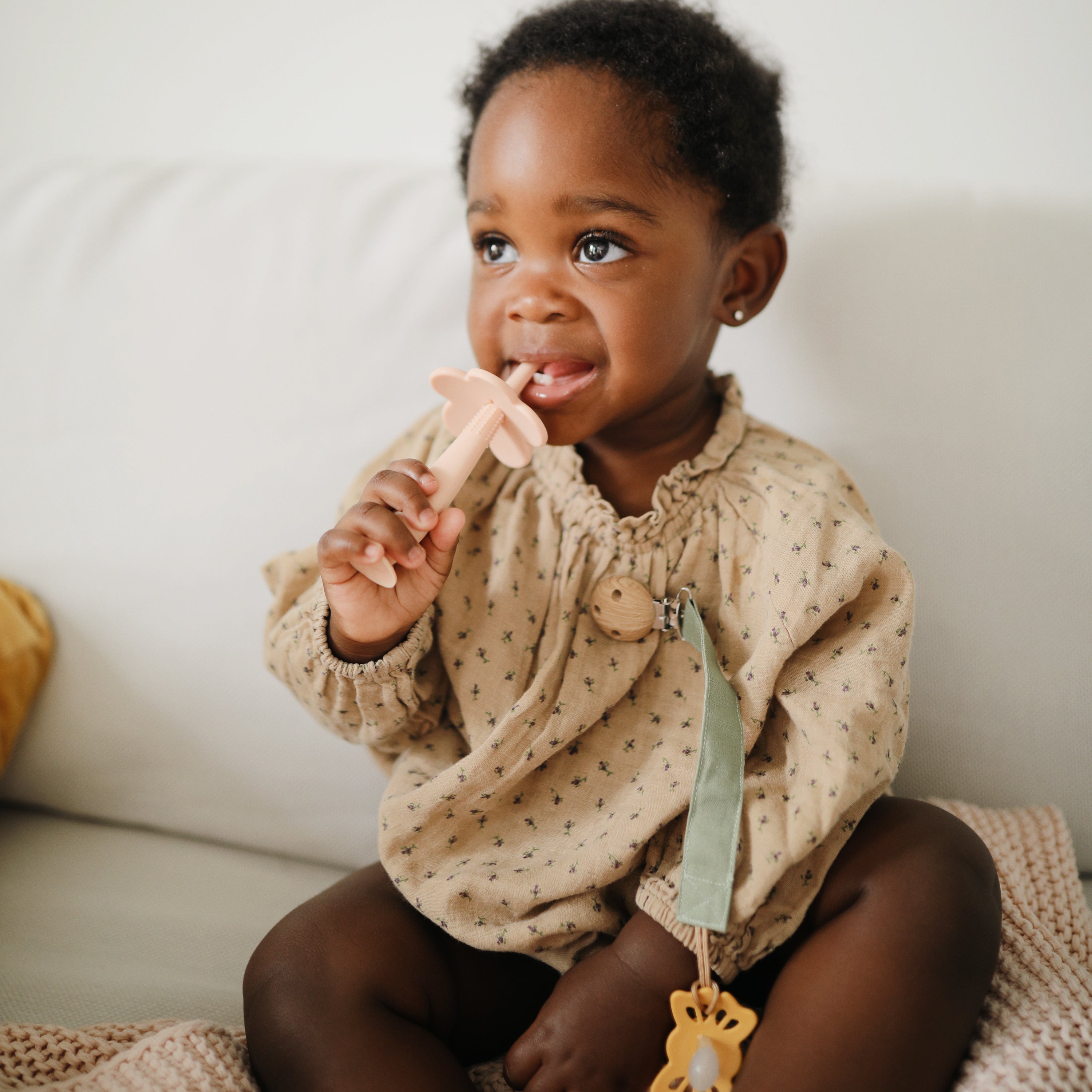 Image of Flower Training Toothbrush