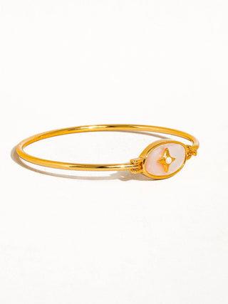 Aileen 18K Gold Vintage Star Shell Bangle