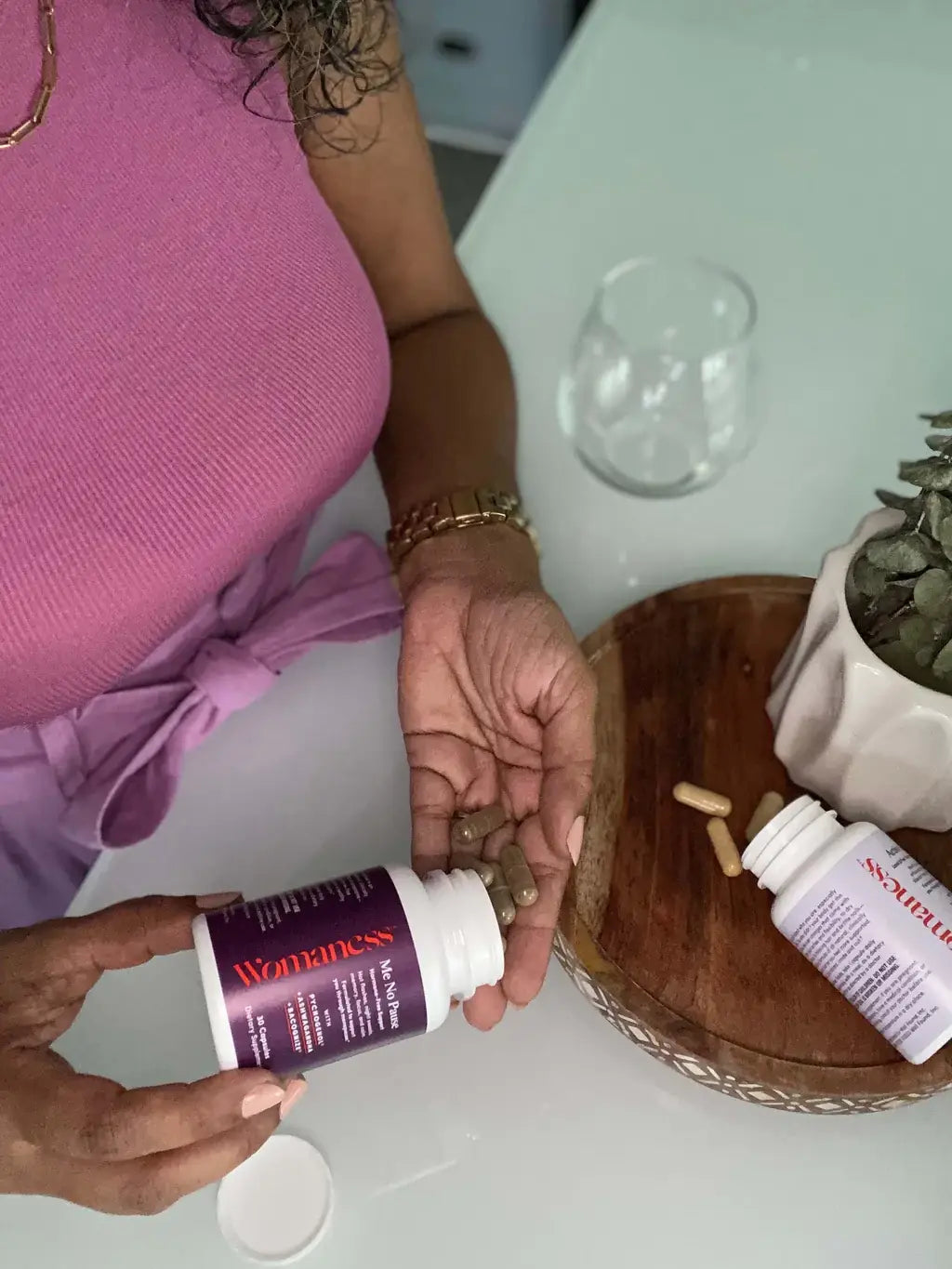 Image of Womaness - Me No Pause - Menopause Support Supplement: 30 capsules