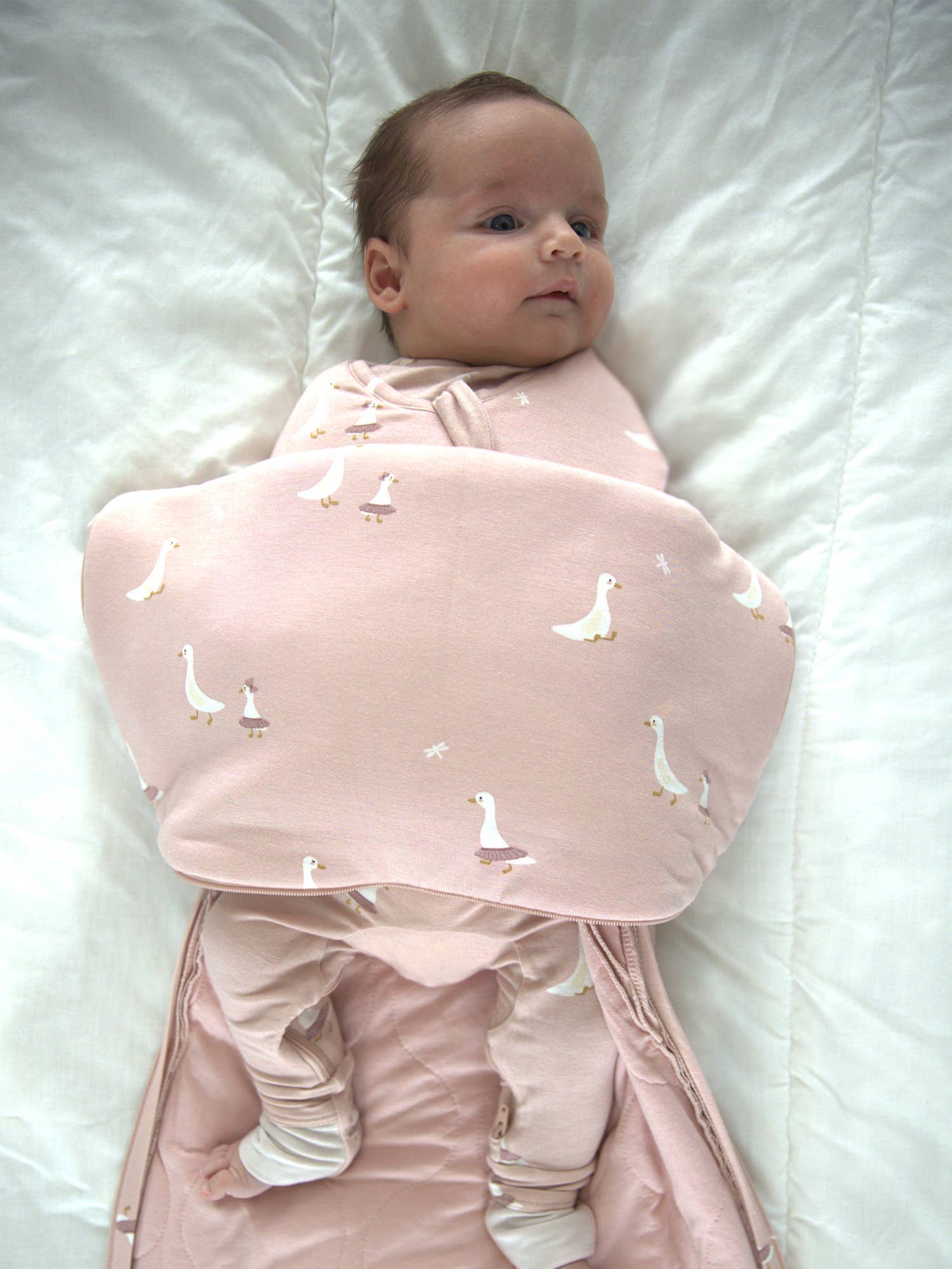 Image of gunamuna - SWADDLE