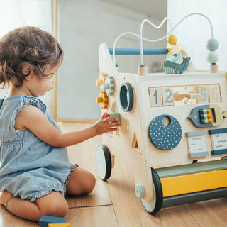 Wonder & Wise by Asweets - Busy Busy Activity Walker
