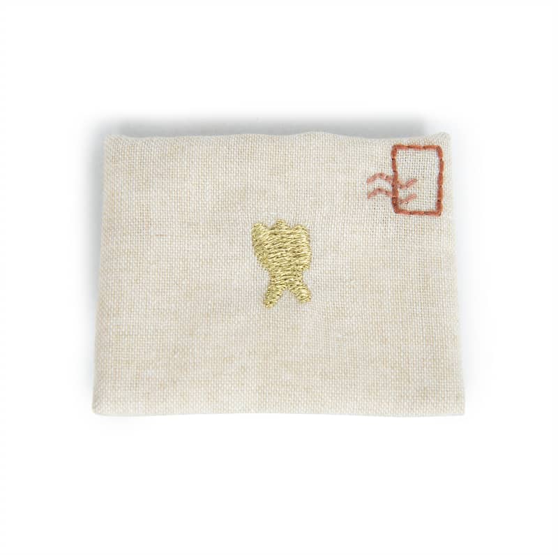 Image of MOULIN ROTY by Speedy Monkey - Tooth Fairy Mouse Souvenir Box - Stuffed Toy