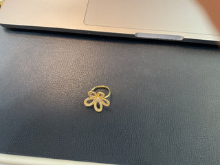 Daisy flower ring