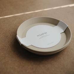 Image of Round Dinnerware Plates, Set of 2