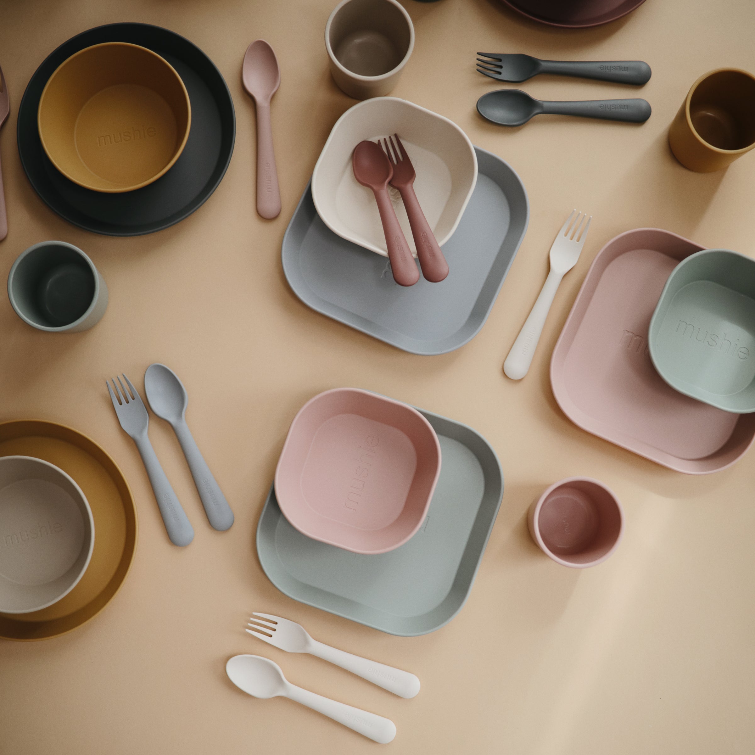 Image of Round Dinnerware Bowl, Set of 2