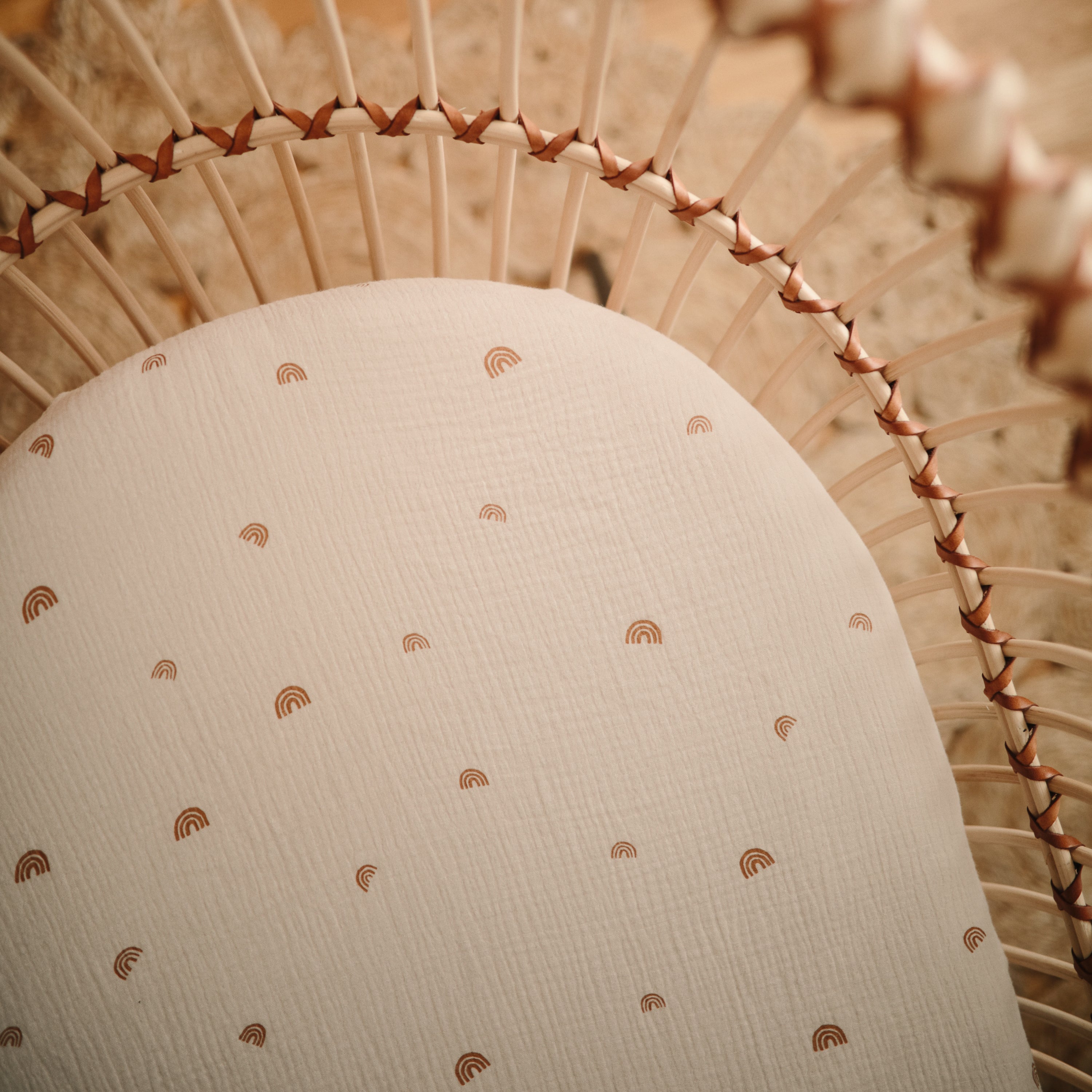 Image of Extra Soft Bassinet Muslin Crib Sheet