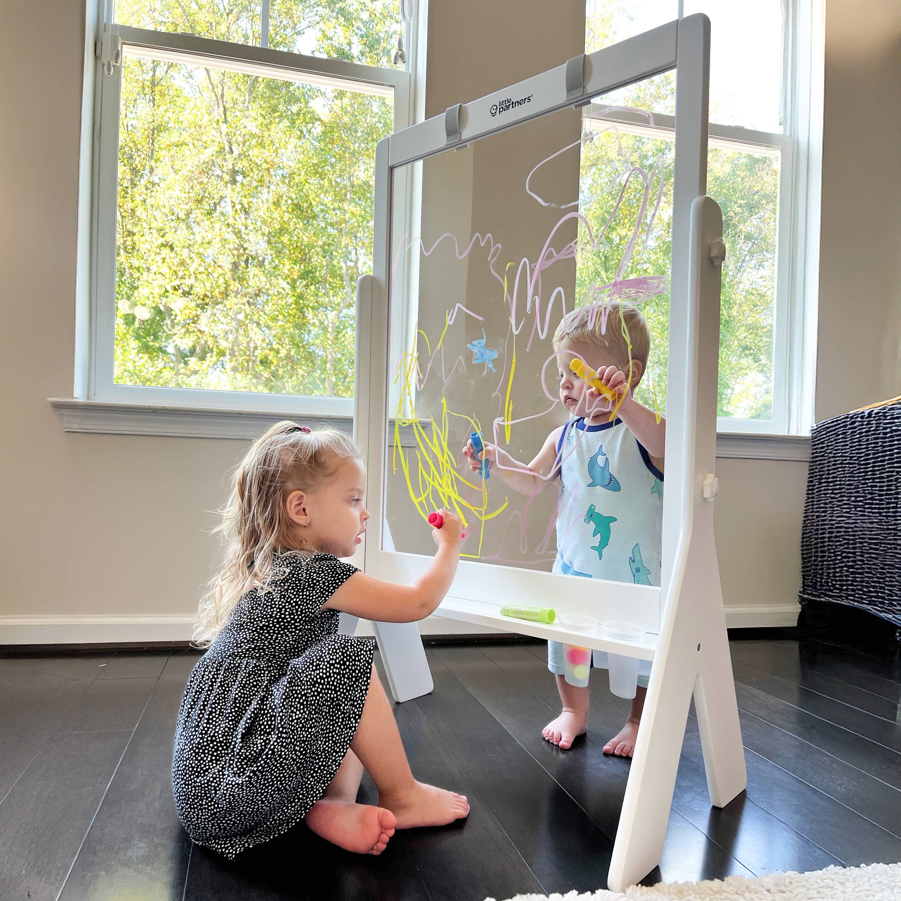 Image of Little Partners - Peek-A-Boo Art Easel - Transparent Art Easel