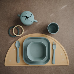 Image of Square Dinnerware Plates, Set of 2