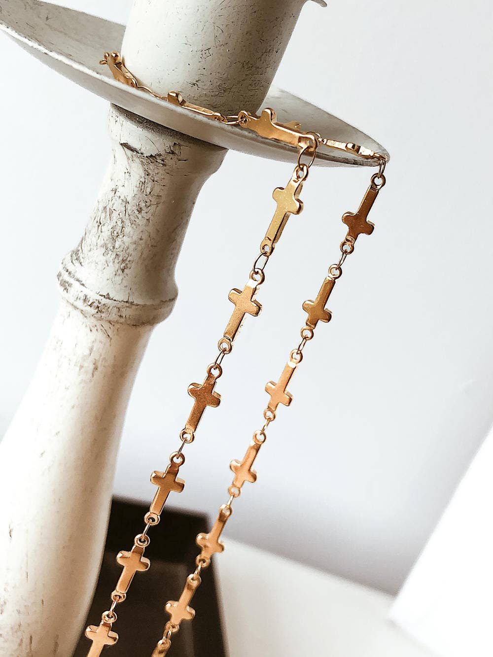 Image of Dilara 18K Gold Non-Tarnish Cross Choker