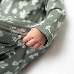 Image of Stay Sharp Bamboo Newborn Gown and Hat Baby Gift Set