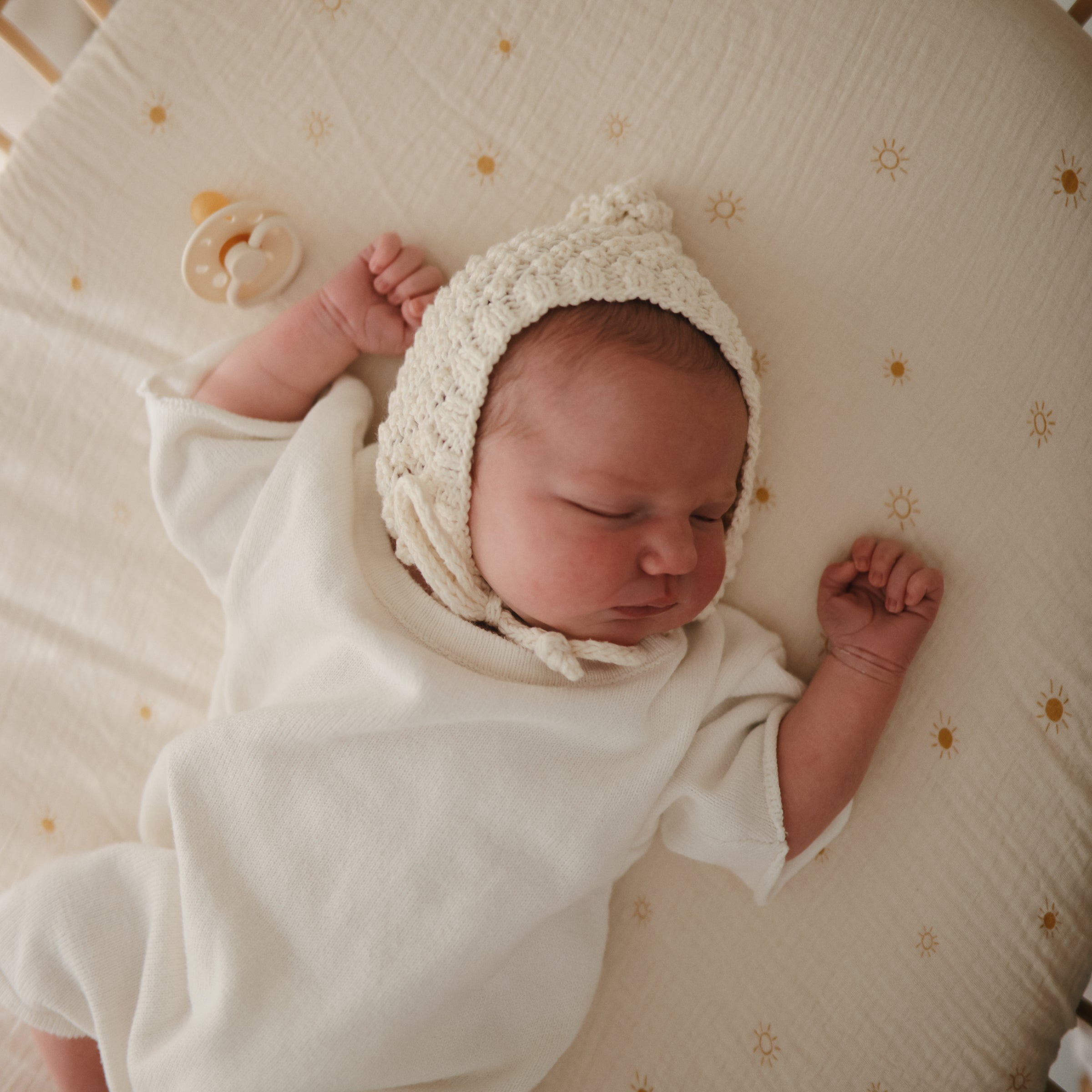 Image of Extra Soft Muslin Crib Sheet