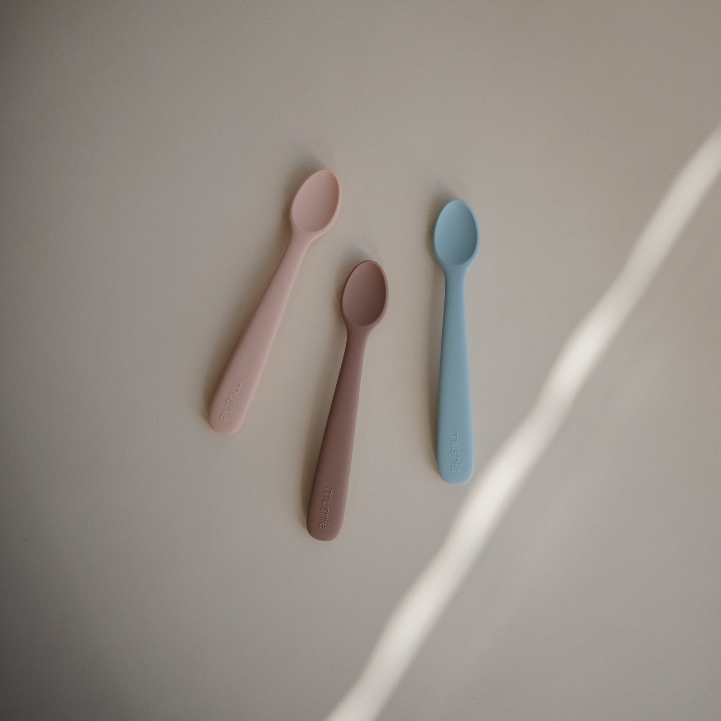 Image of Silicone Feeding Spoons 2-Pack