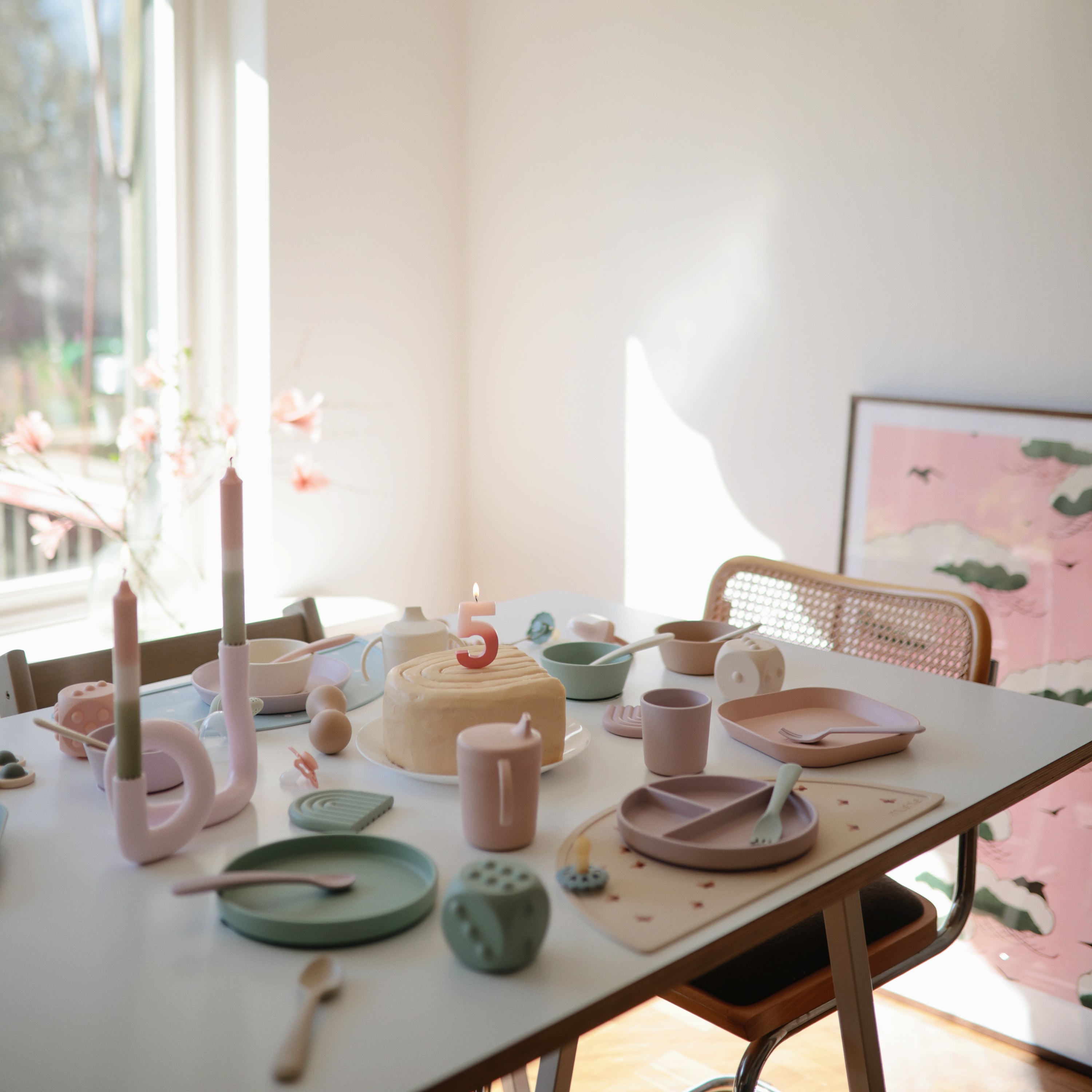 Image of FRIGG Butterfly Anatomical Silicone Pacifier 2-Pack (6-18 Months)