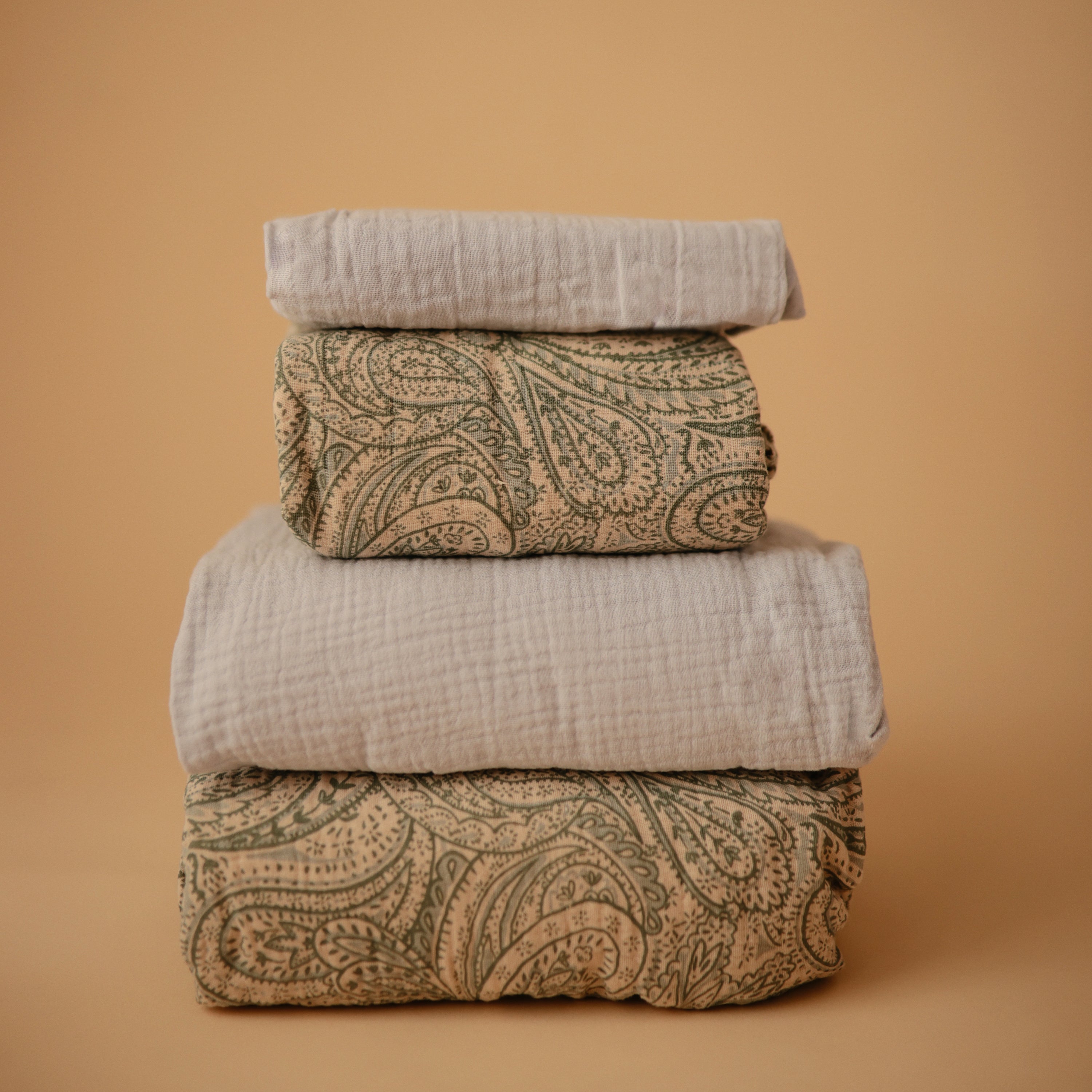 Image of Extra Soft Bassinet Muslin Crib Sheet