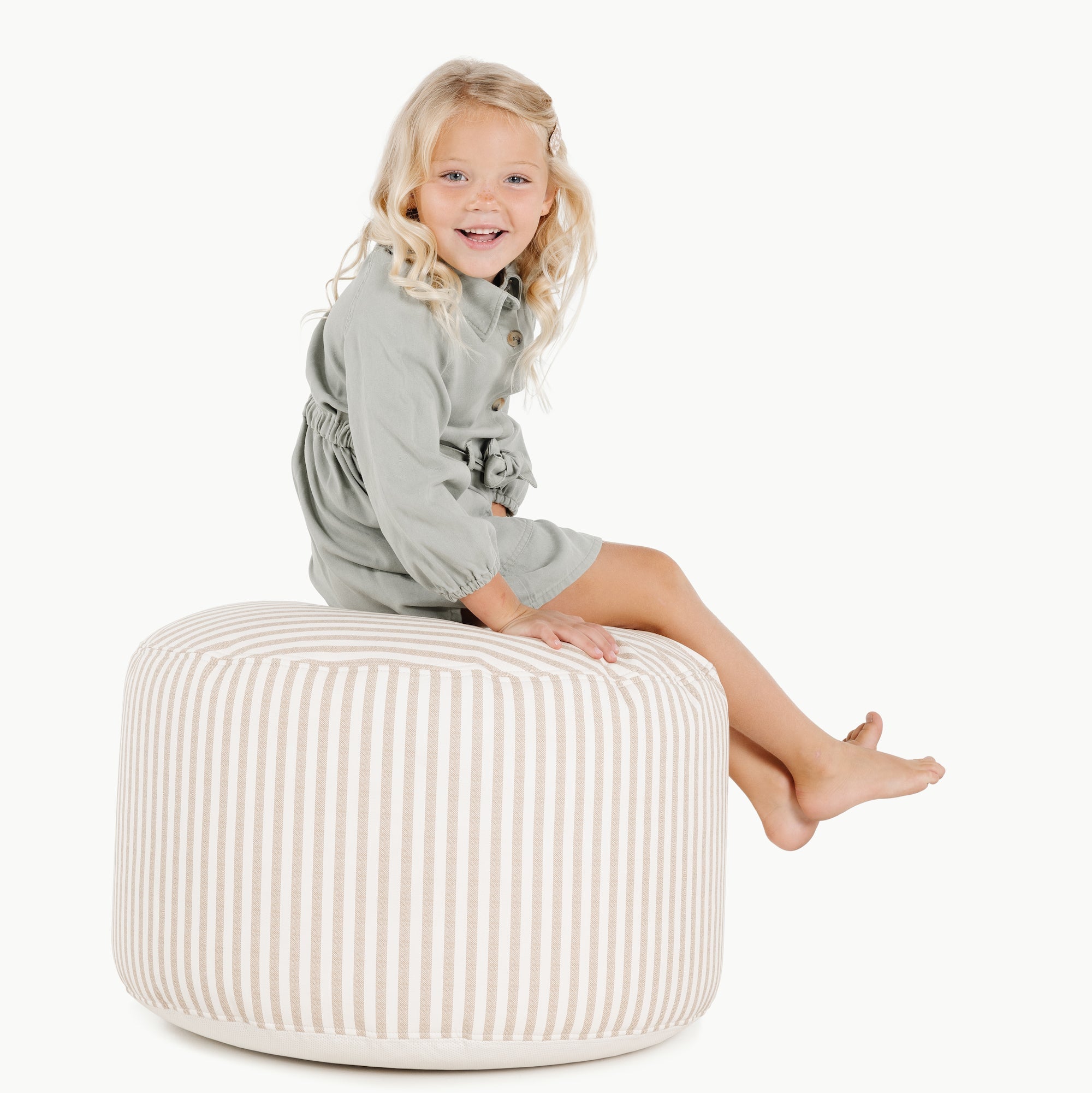 Image of Wholesale Pouf