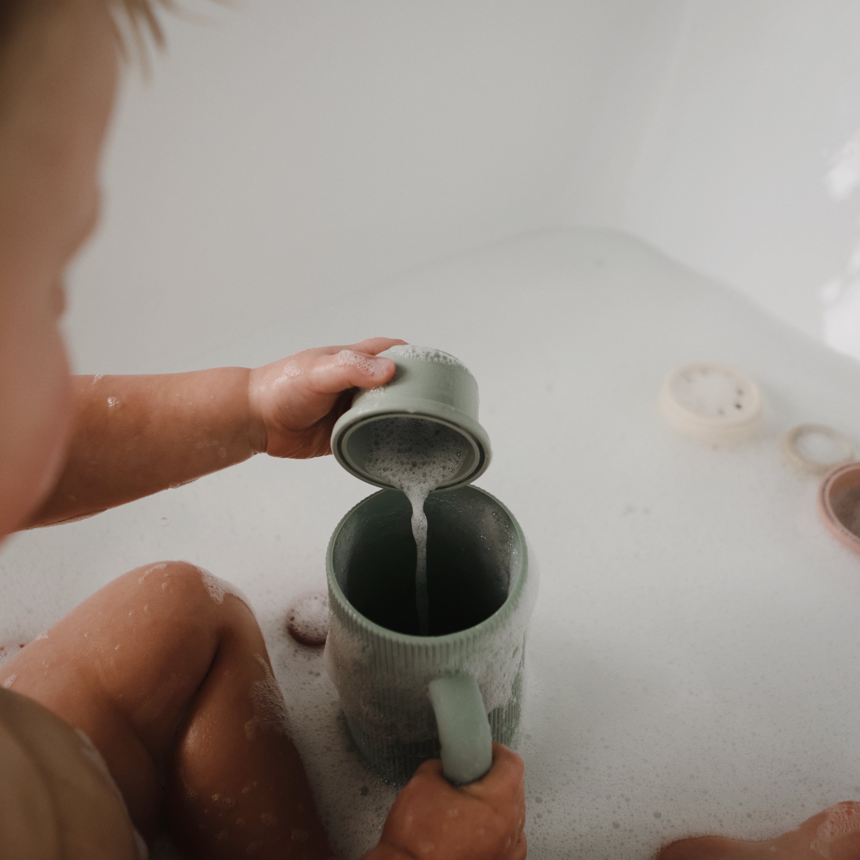 Image of Bath Rinse Cup