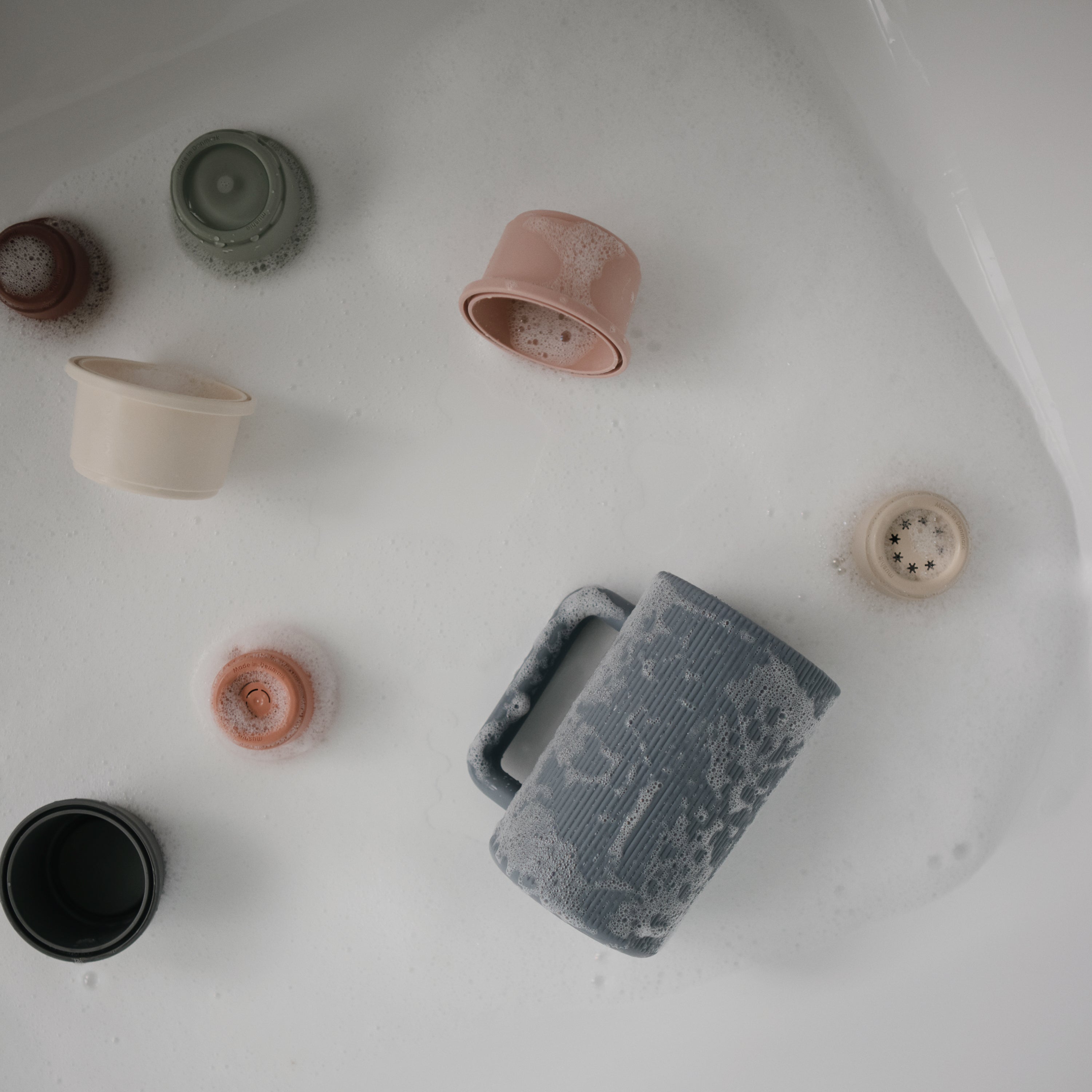 Image of Bath Rinse Cup