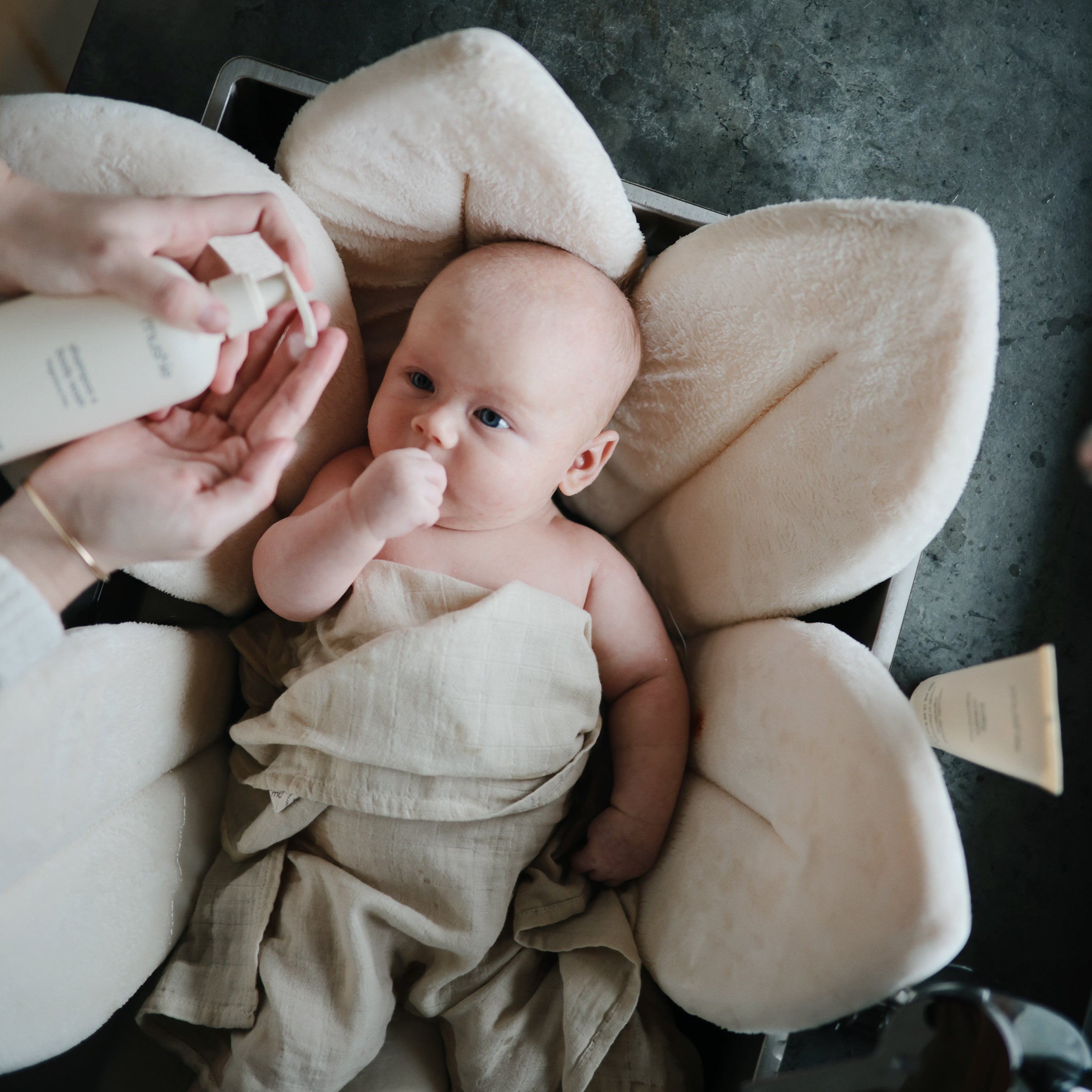 Image of Organic Cotton Muslin Swaddle Blanket