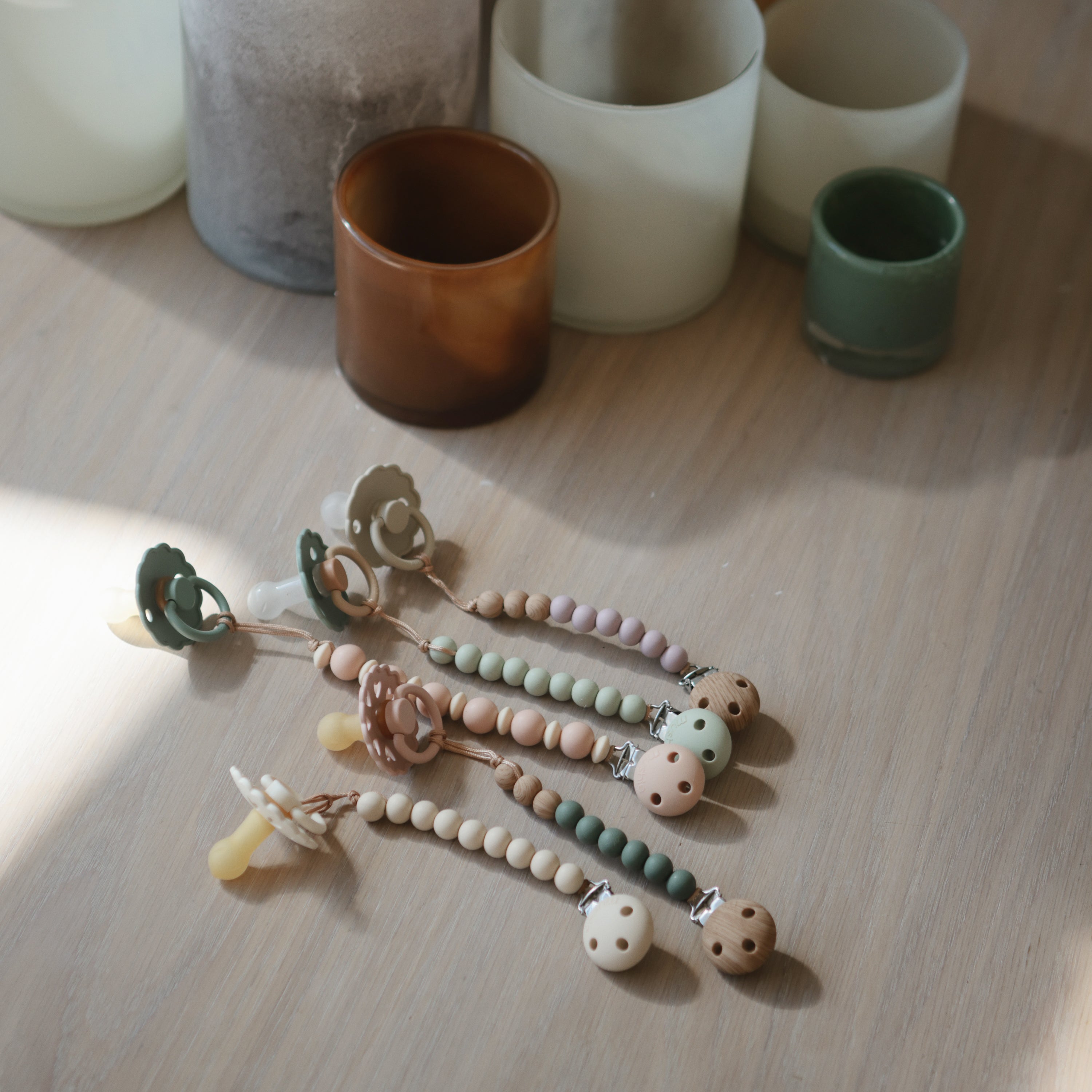 Image of Silicone Pacifier Clip | Luna