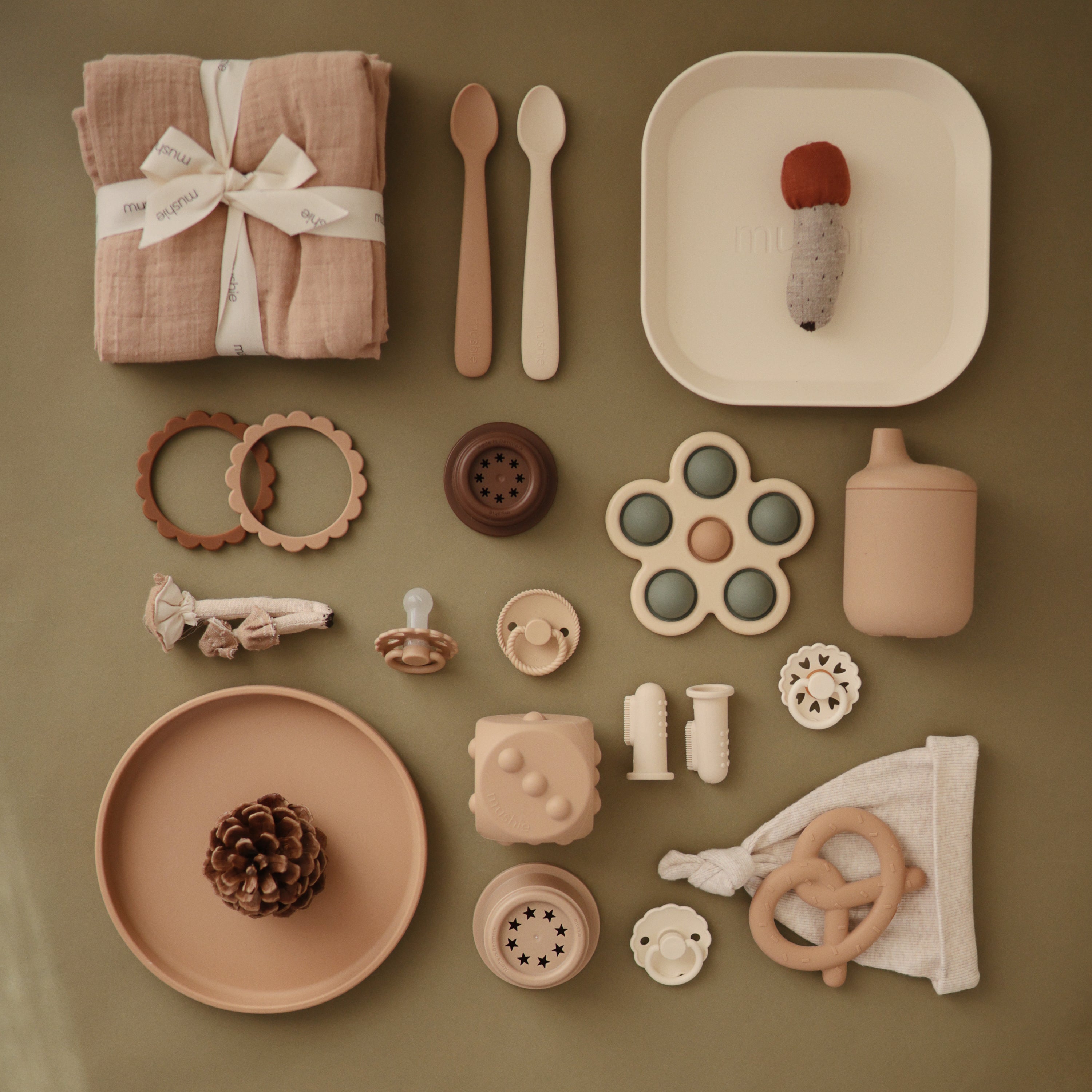 Image of FRIGG Andersen Fairytale Natural Rubber Pacifier 2-Pack