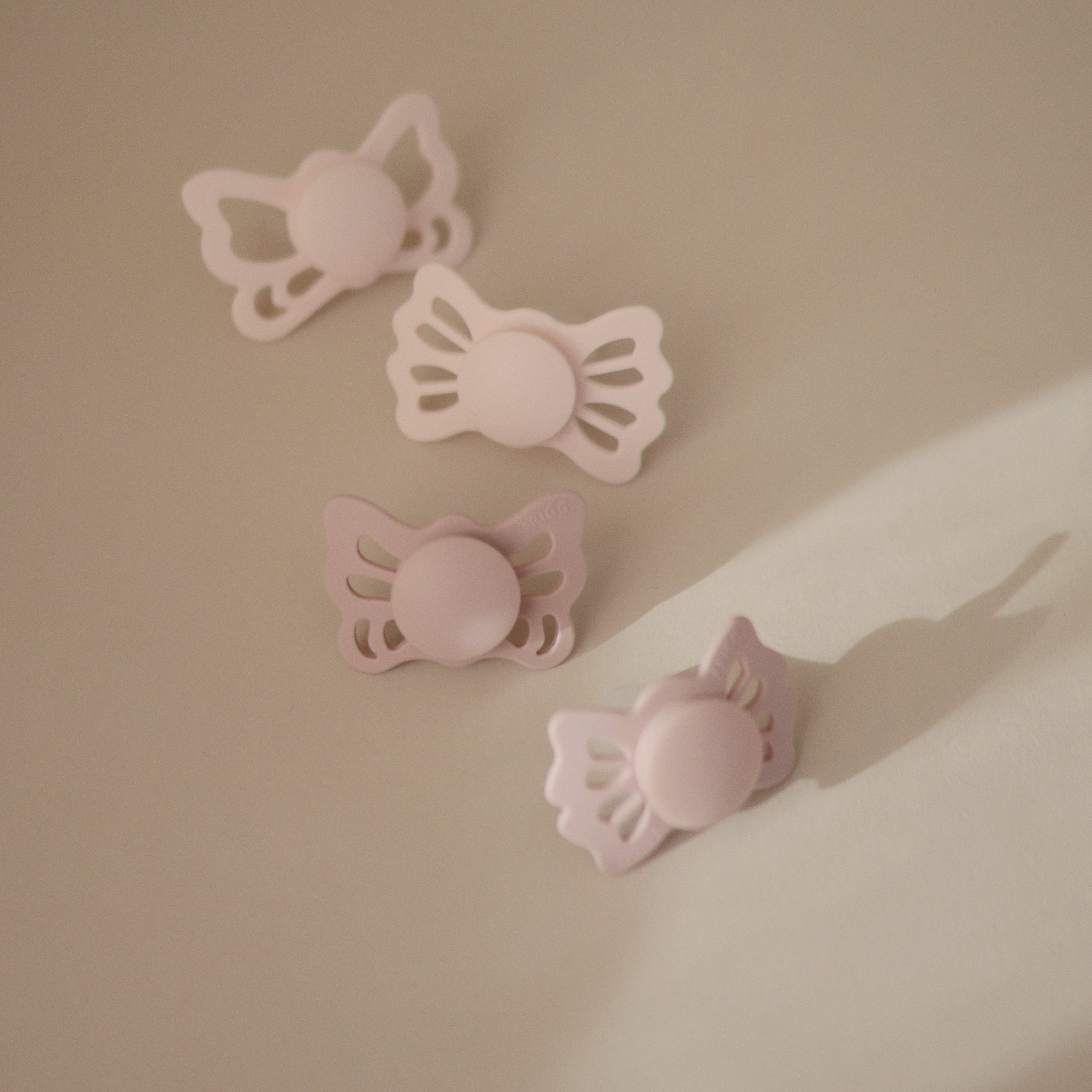 Image of FRIGG Lucky Symmetrical Silicone Pacifier 2-Pack (6-18 Months)