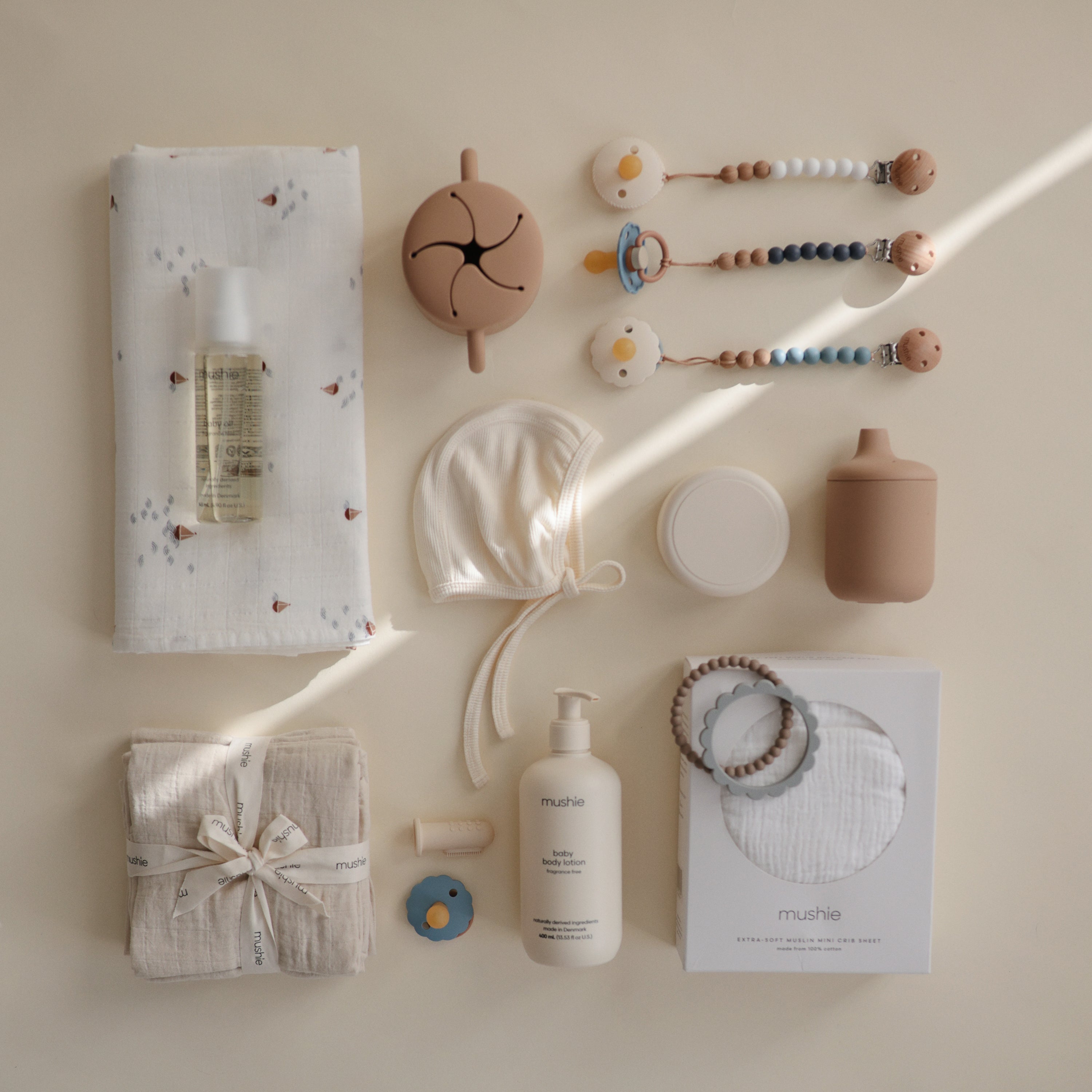 Image of Silicone Pacifier Clip | Eva